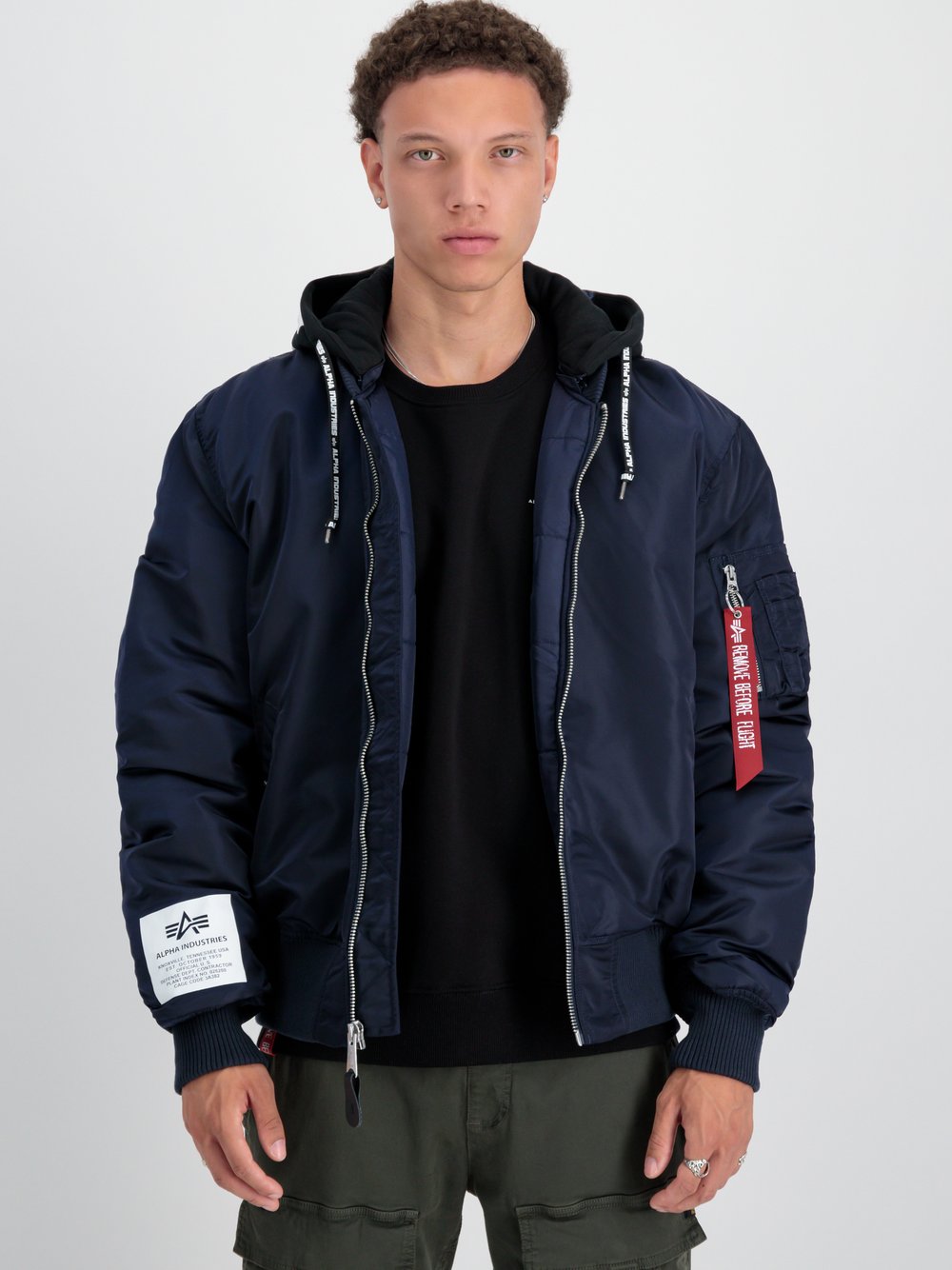 Alpha Industries Bomberjacke Herren Polyamid blau, L