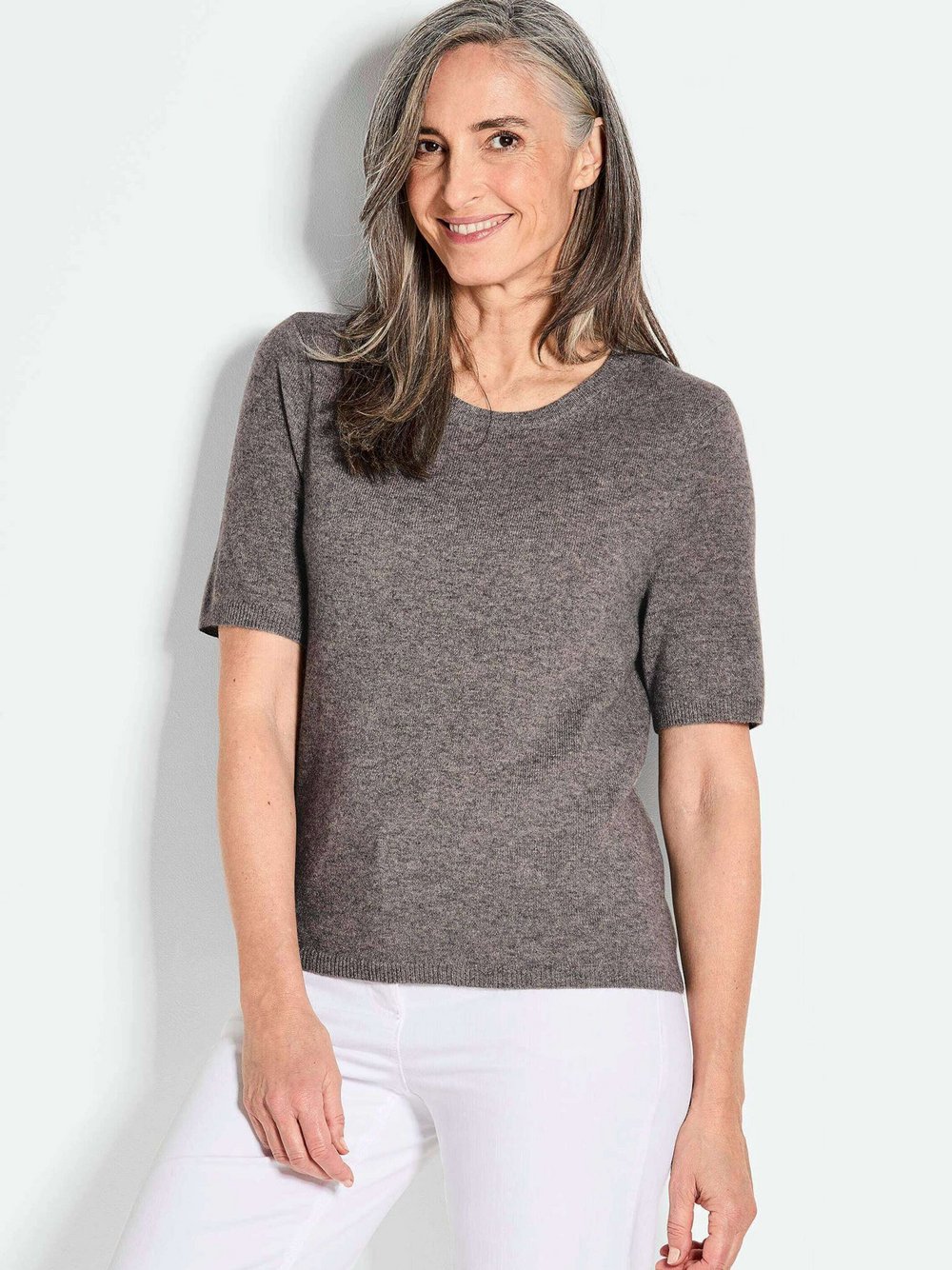 Thumbnail - Goldner Kaschmirpullover mit Rundhals Damen Cashmere grau, 46