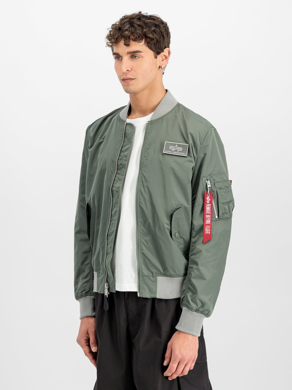 Alpha Industries Bomberjacke Herren Polyamid grün, L
