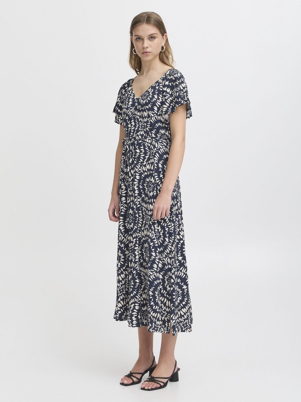 Ichi Midikleid Damen Viskose blau gemustert, 38