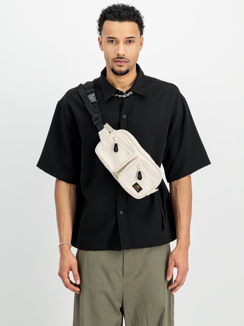 Alpha Industries Umhängetasche Herren weiß, ONE SIZE