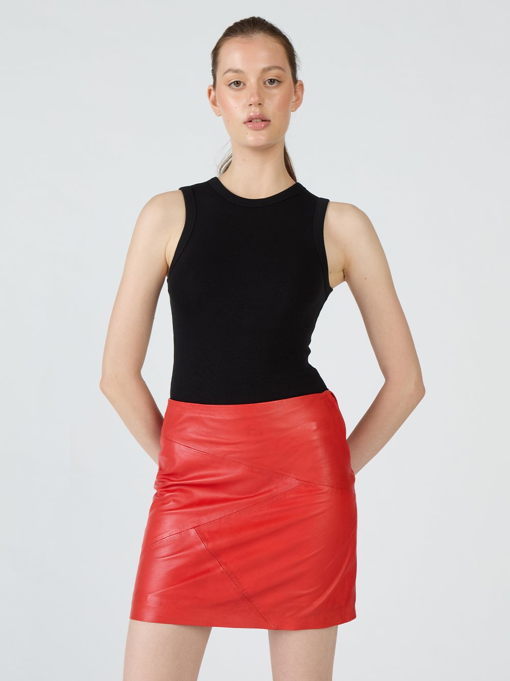 Maze Lederrock Damen rot, S