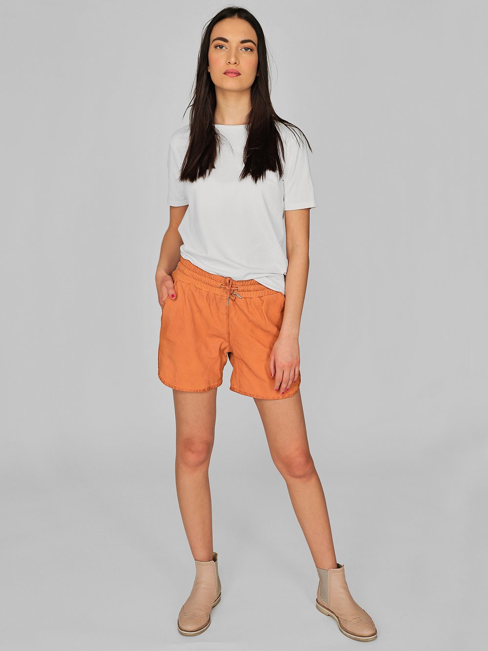 Thumbnail - Maze Ledershorts Damen orange, M
