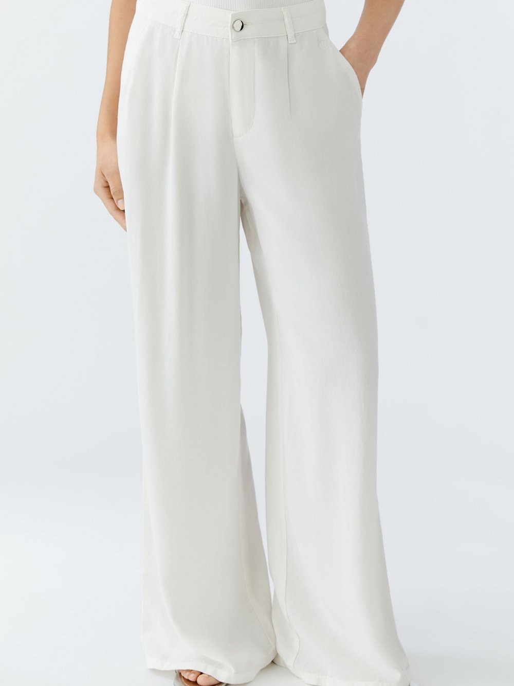 Thumbnail - Oui Bundfaltenhose Damen Lyocell weiß, 42