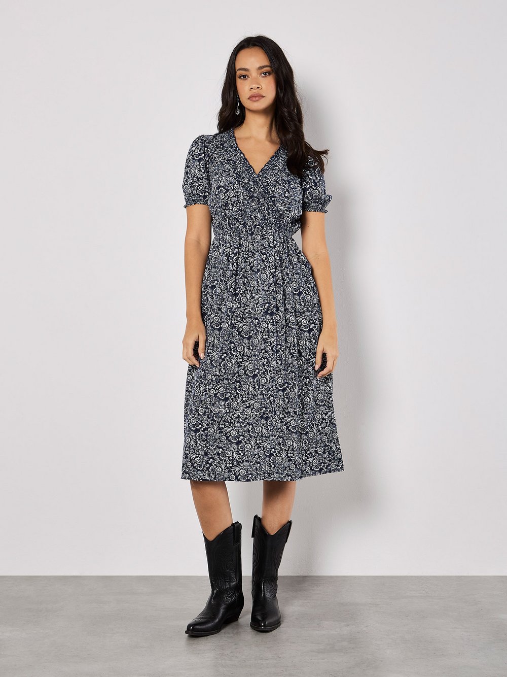 Thumbnail - Apricot Midikleid Damen Viskose blau gemustert, 38