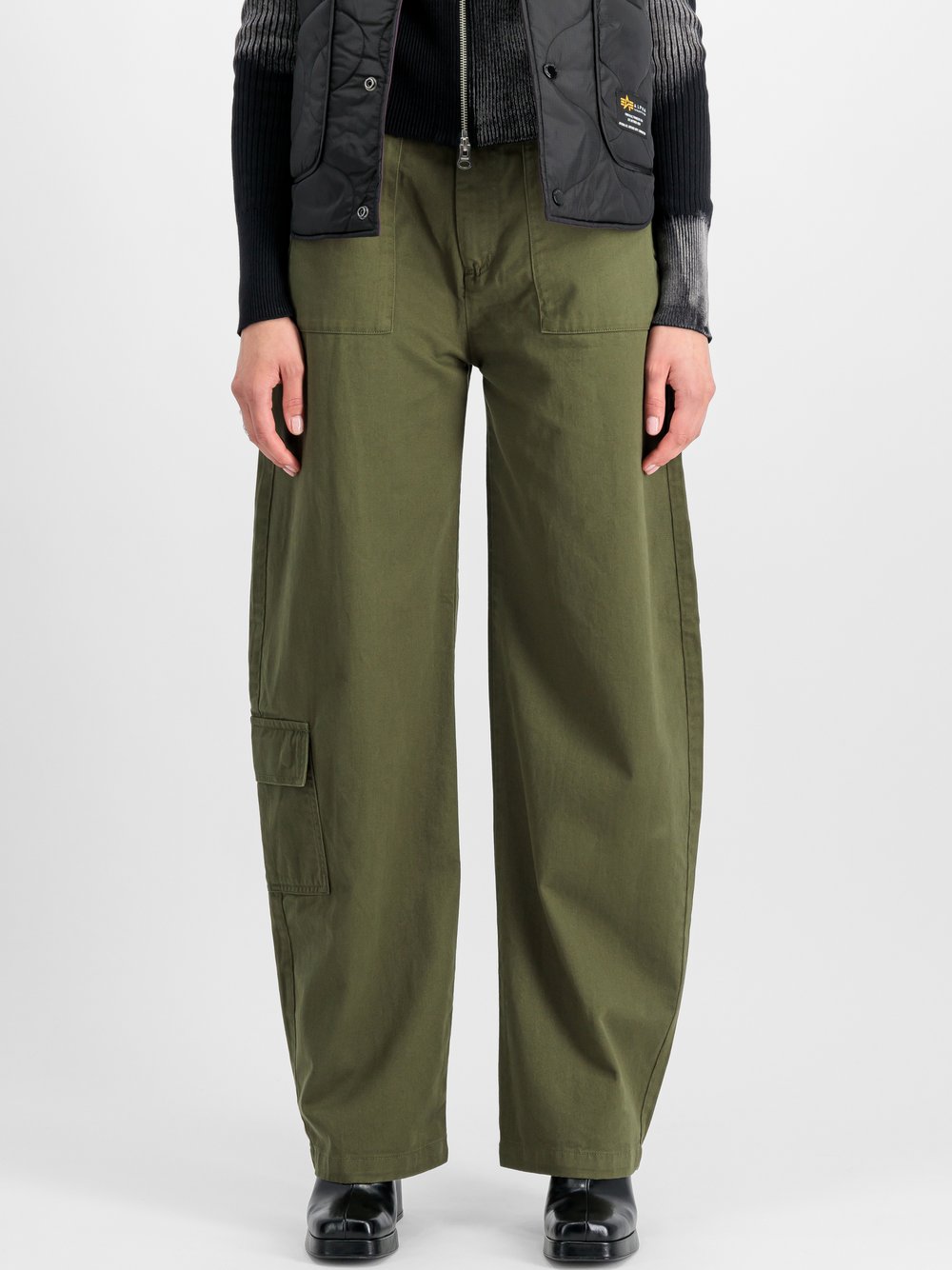 Alpha Industries Hose Damen Baumwolle grün, S