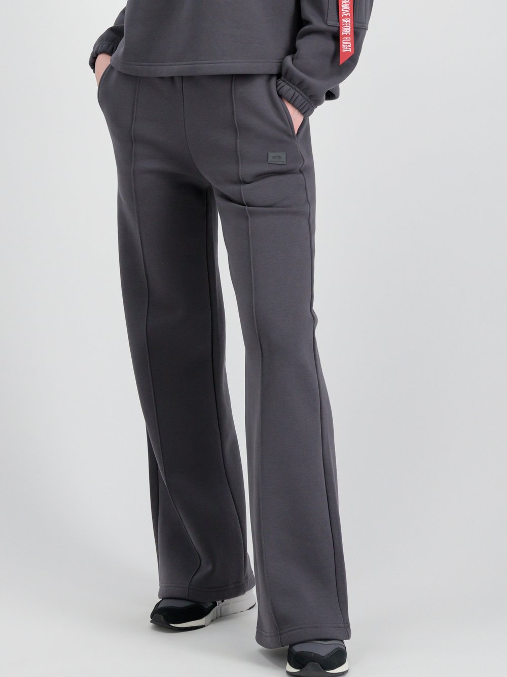 Thumbnail - Alpha Industries Jogginghose Damen Baumwolle grau, M