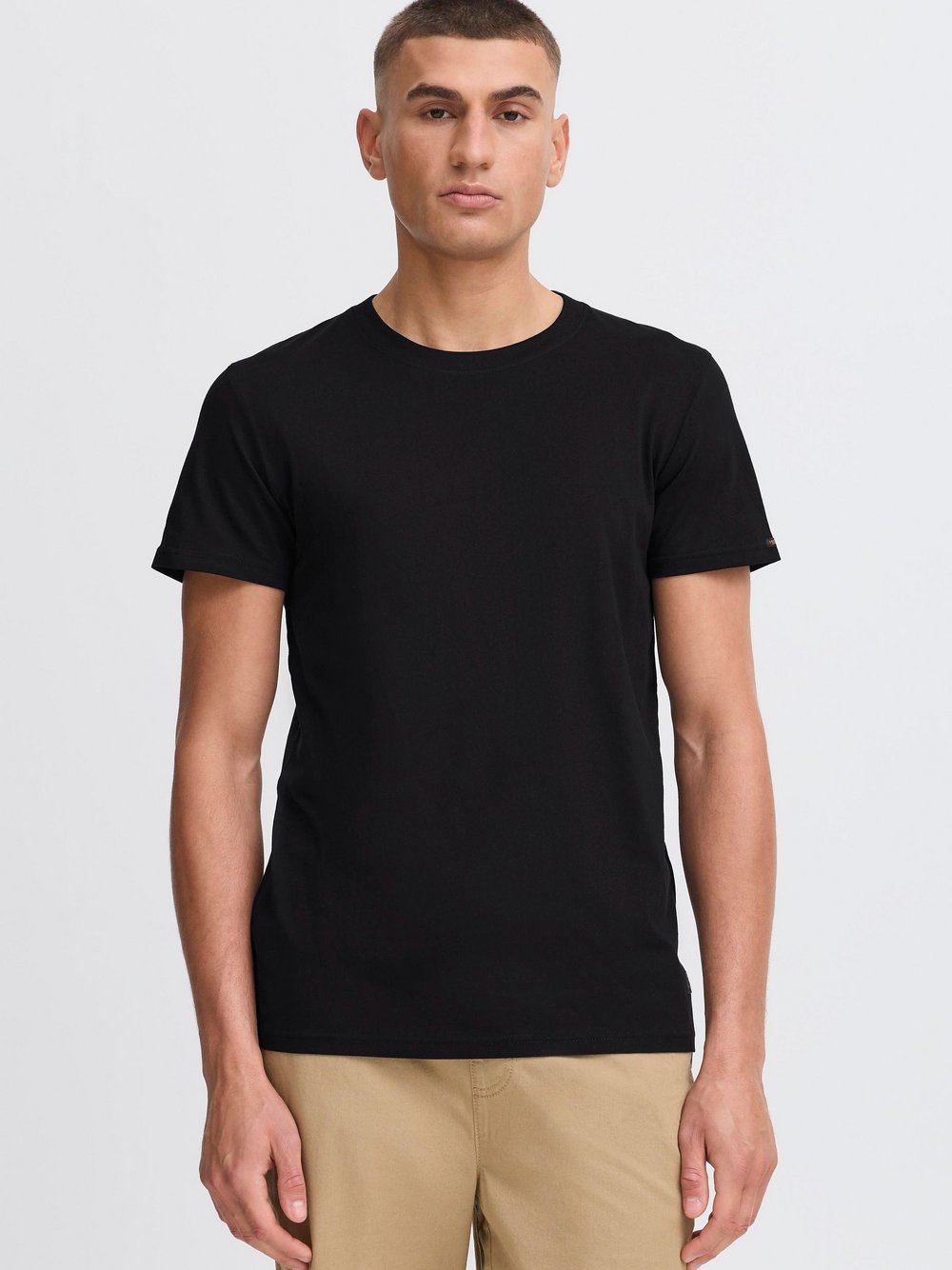 Thumbnail - Solid Rundhalsshirt Herren Baumwolle schwarz, M