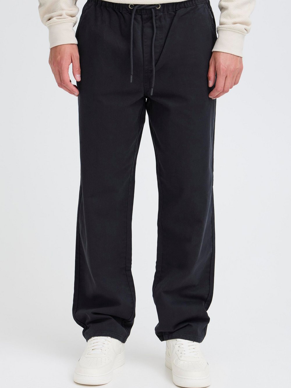 BLEND Chinohose Herren Baumwolle schwarz, S/32