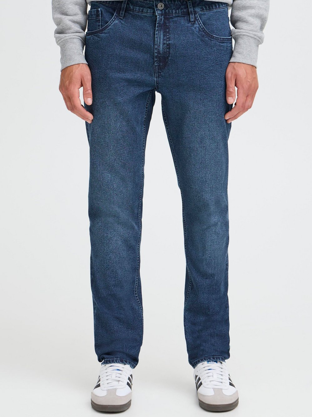 Thumbnail - Solid Regular-fit-Jeans Herren blau, 33-34