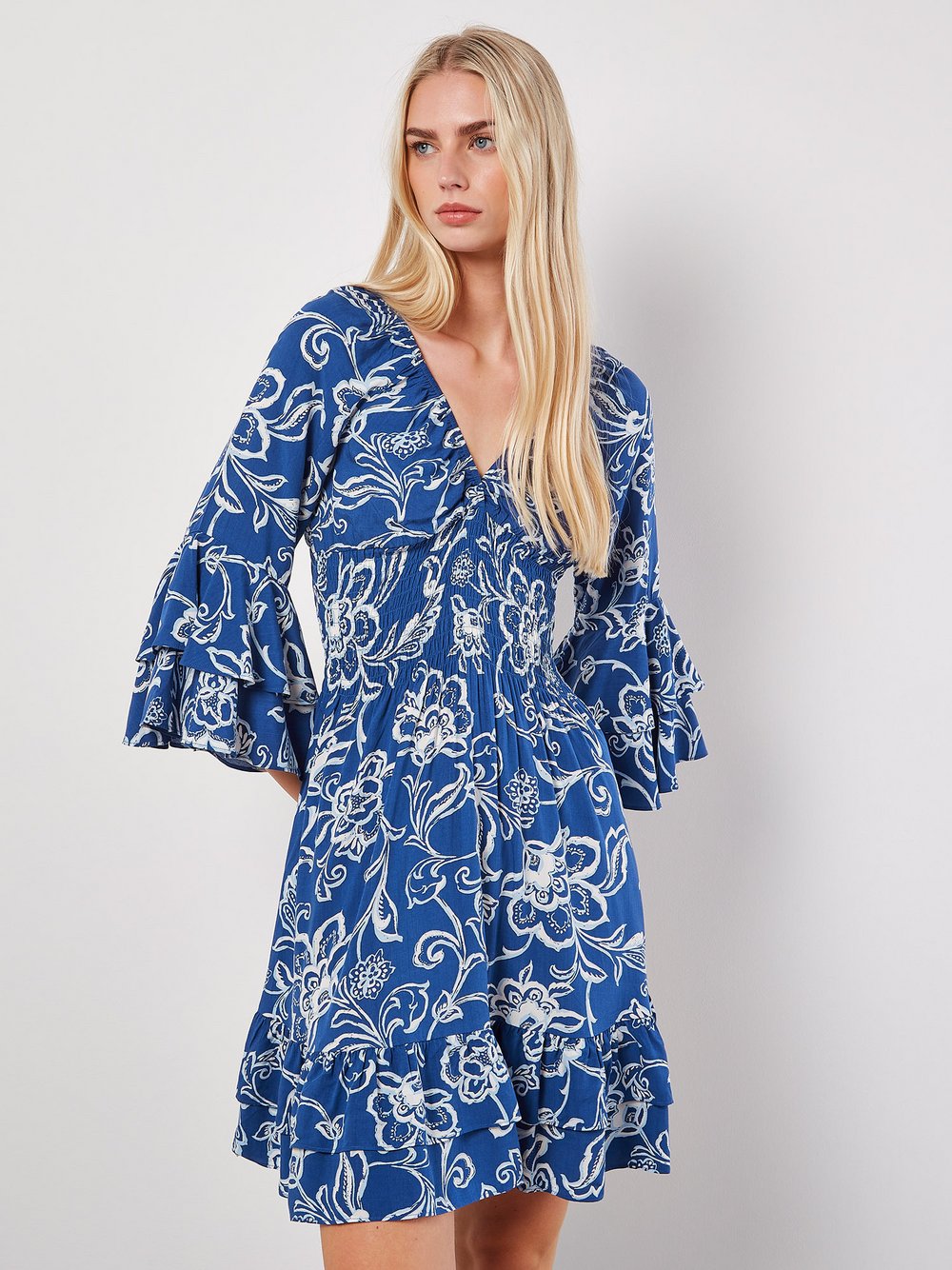 Thumbnail - Apricot Minikleid Damen Viskose blau gemustert, 42