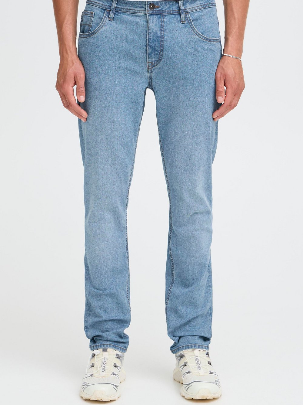 Thumbnail - Solid Regular-fit-Jeans Herren blau, 36-32