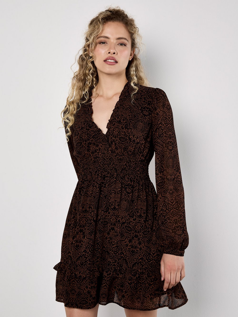 Thumbnail - Apricot Minikleid Damen braun gemustert, 44