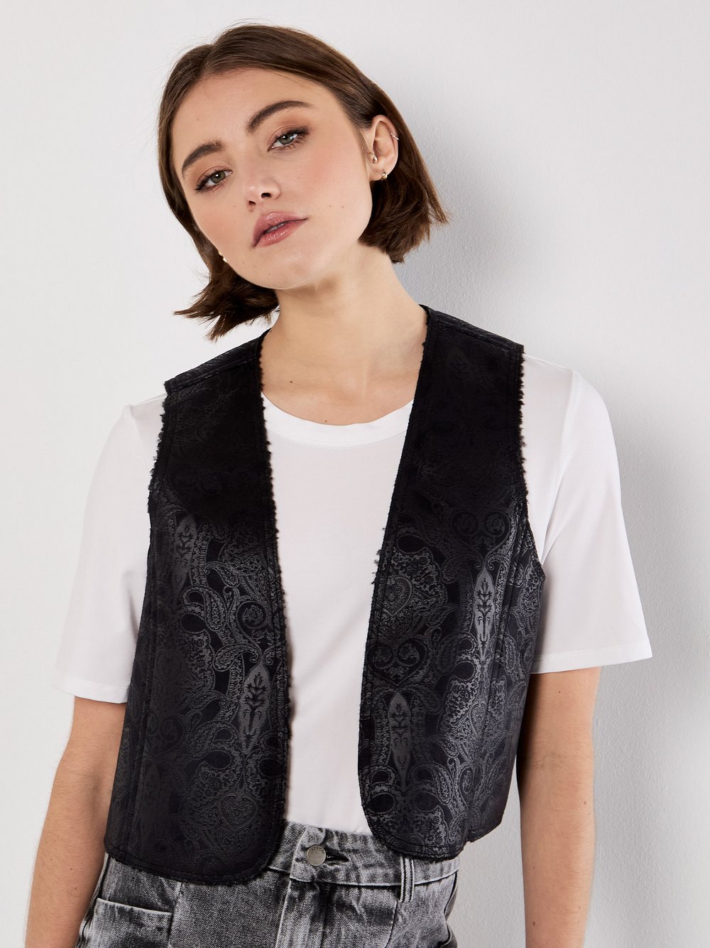 Apricot Weste Damen schwarz gemustert, 42