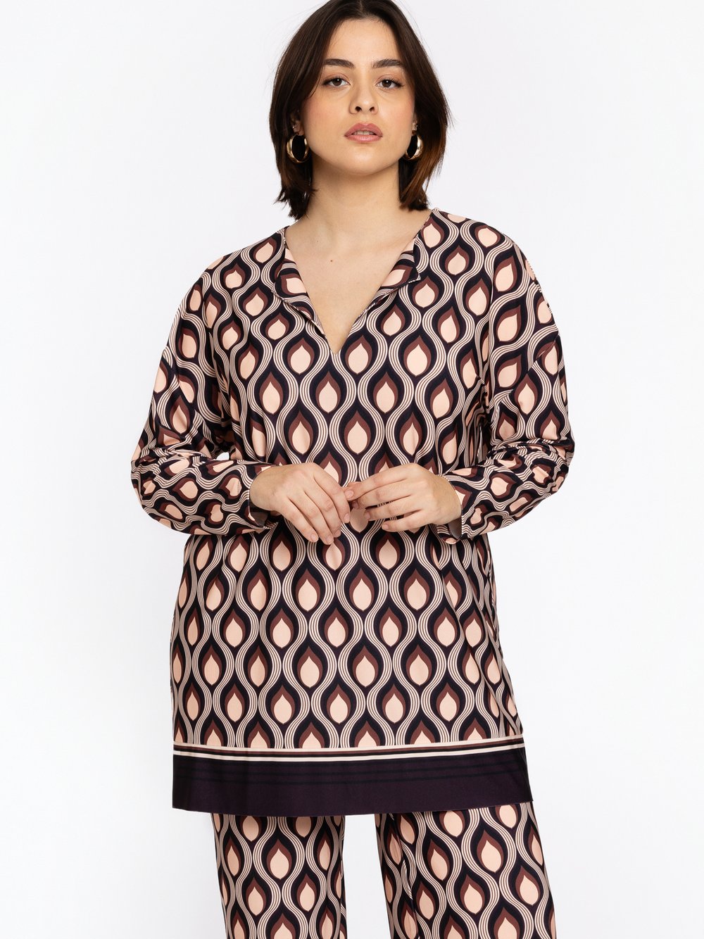 Thumbnail - YOEK Langarmshirt Damen mehrfarbig bedruckt, 54-56