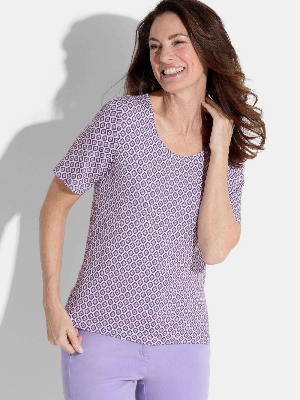 Thumbnail - Goldner Shirt Damen Viskose weiß bedruckt, 40