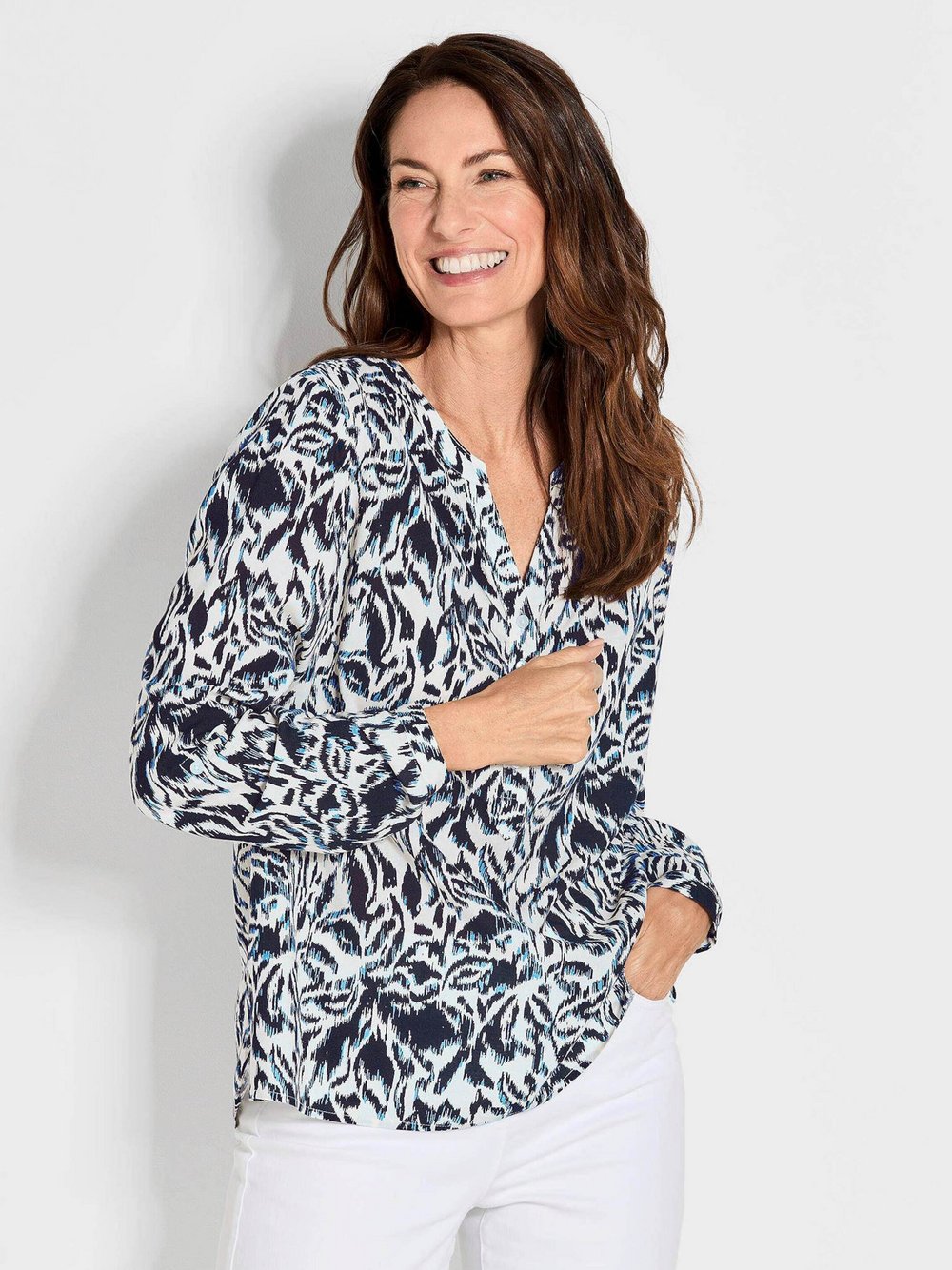 Goldner Kurzgröße: Florale Druckbluse mit V-Ausschnitt Damen Viskose blau gemustert, 23