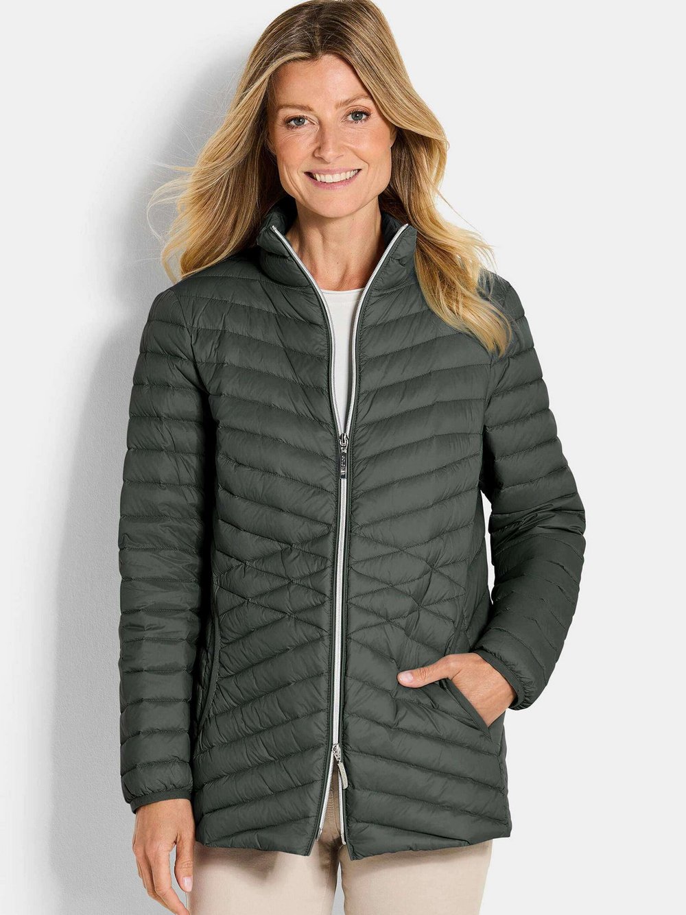 Thumbnail - Goldner Steppjacke Damen Polyamid grün, 38