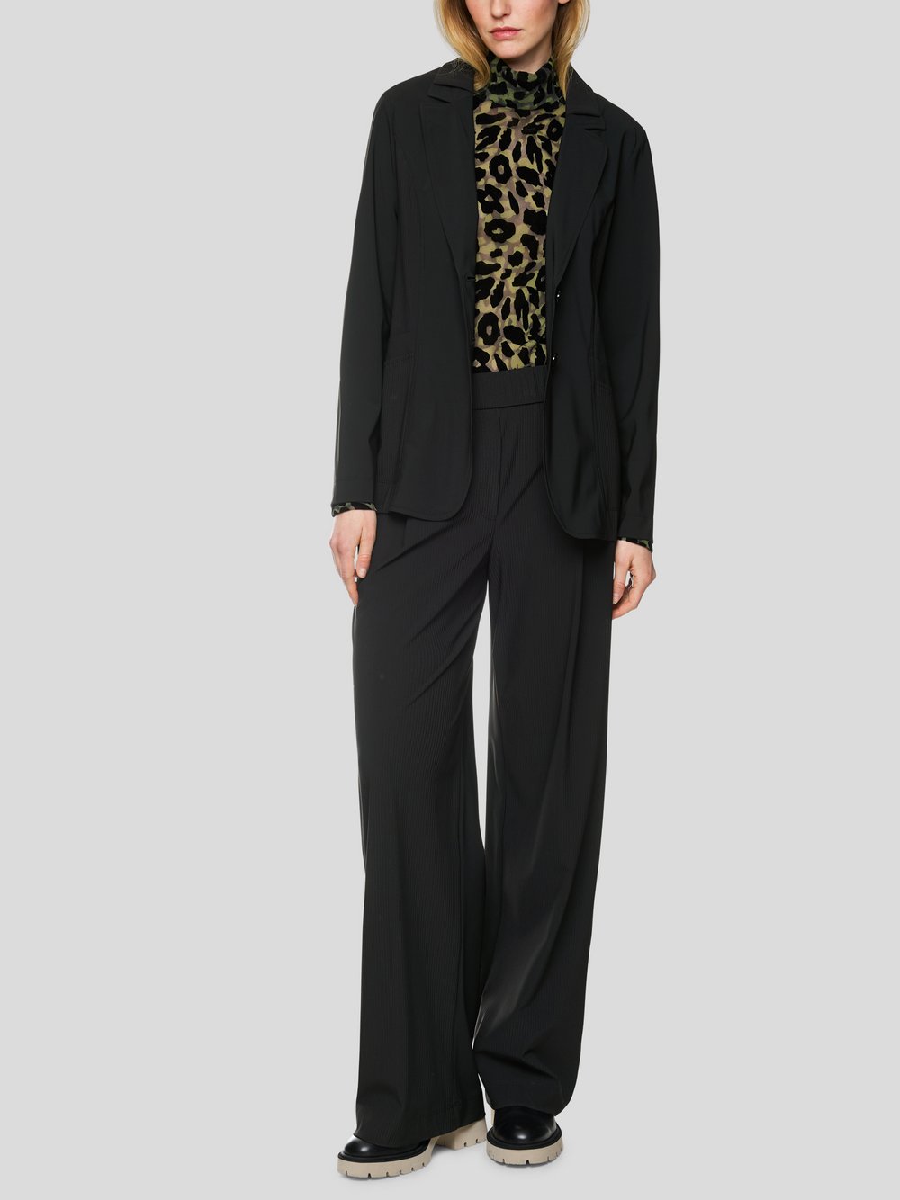 Marc Cain Hose Damen Polyamid schwarz, 34