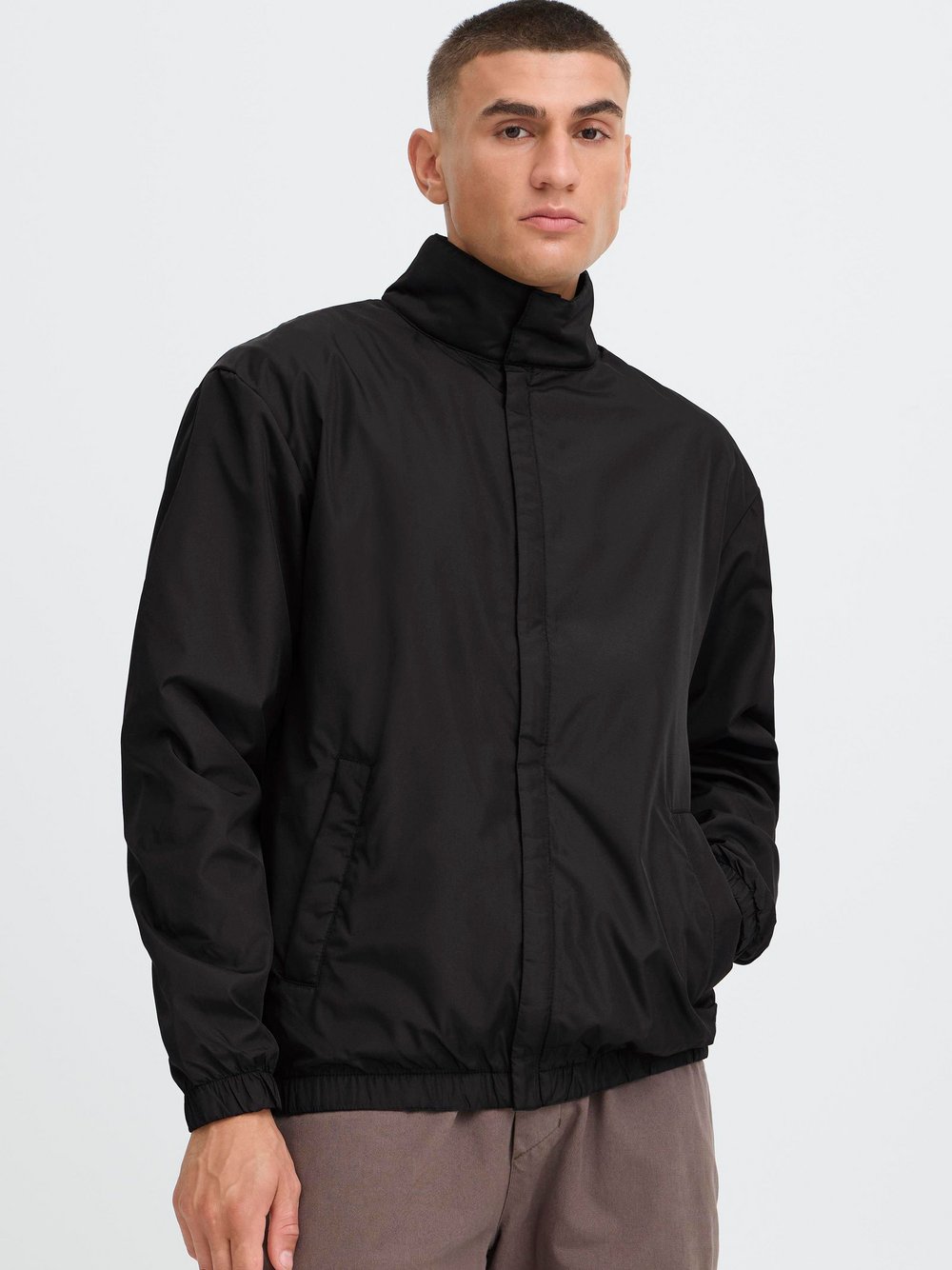 Thumbnail - Solid Windbreaker Herren schwarz, XXL