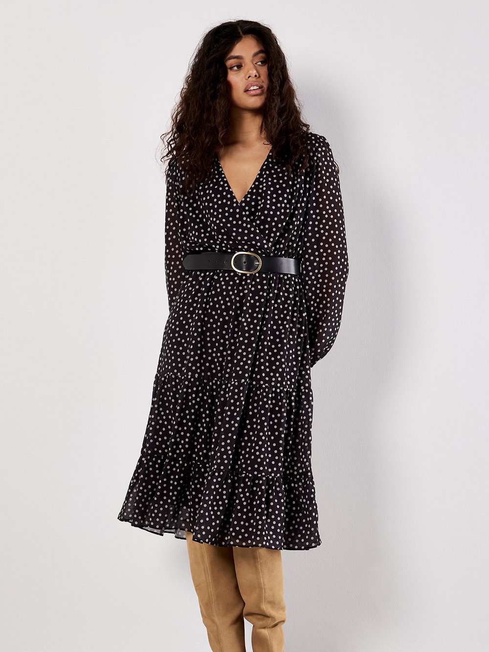 Thumbnail - Apricot Midikleid Damen schwarz, 42