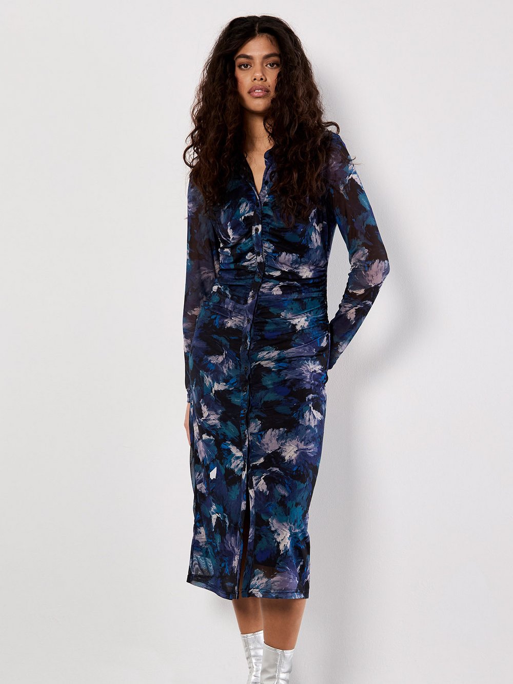 Thumbnail - Apricot Midikleid Damen blau gemustert, 36