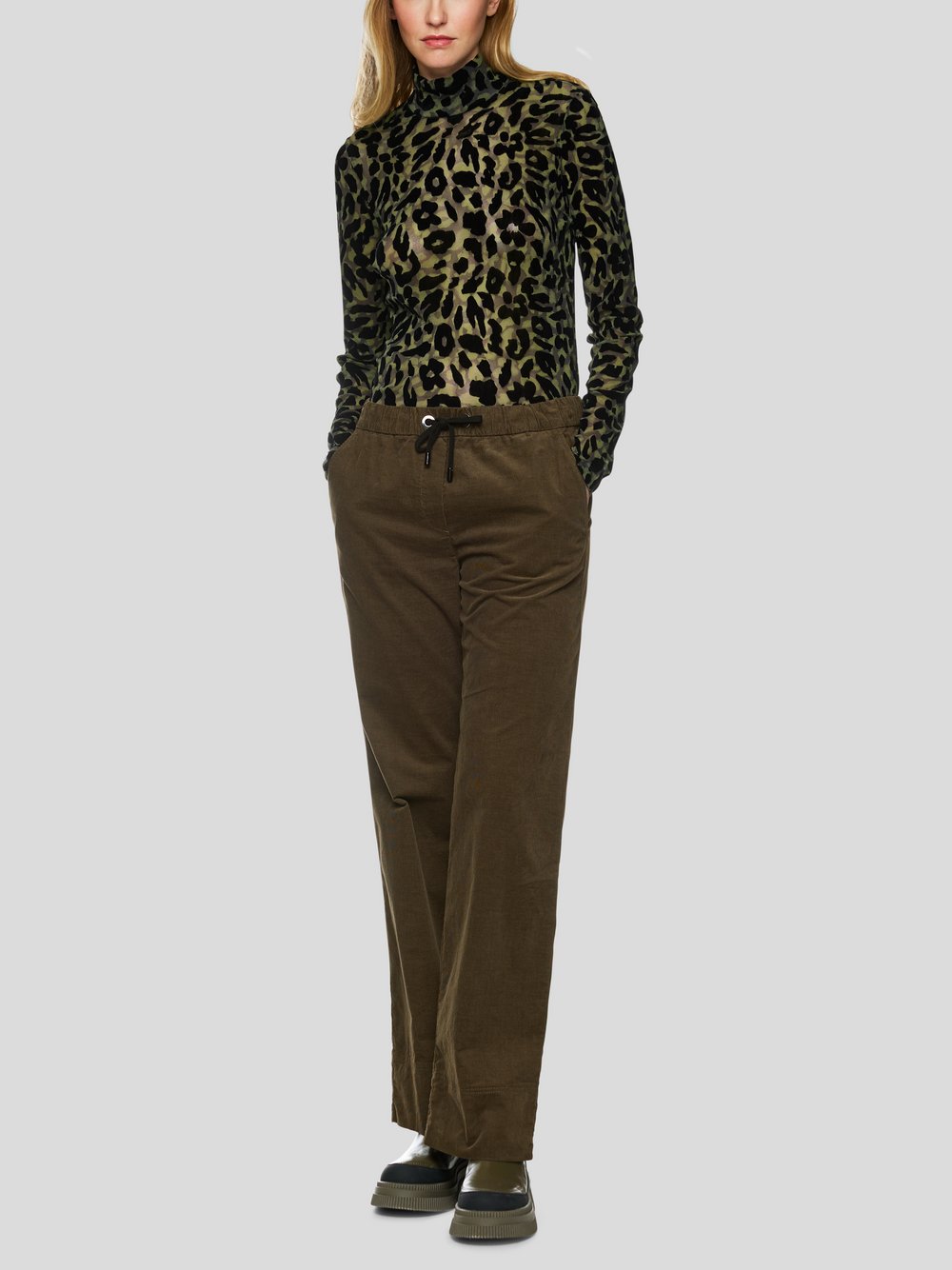 Marc Cain Hose Damen Baumwolle grün, 34