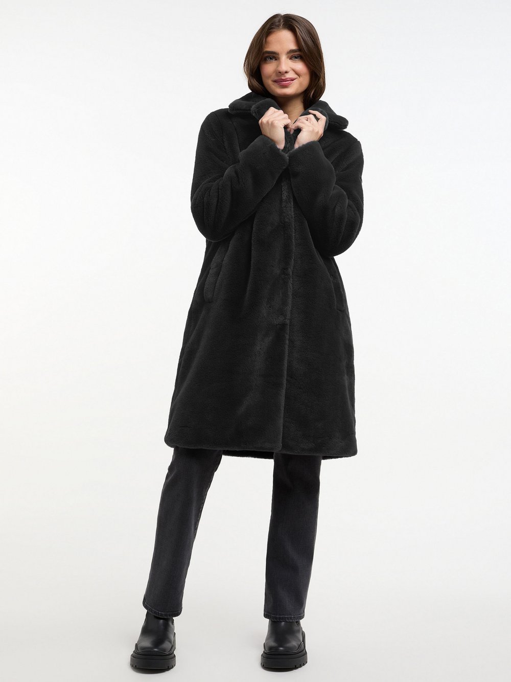 Thumbnail - Frieda & Freddies Fellimitatmantel Damen schwarz, 44