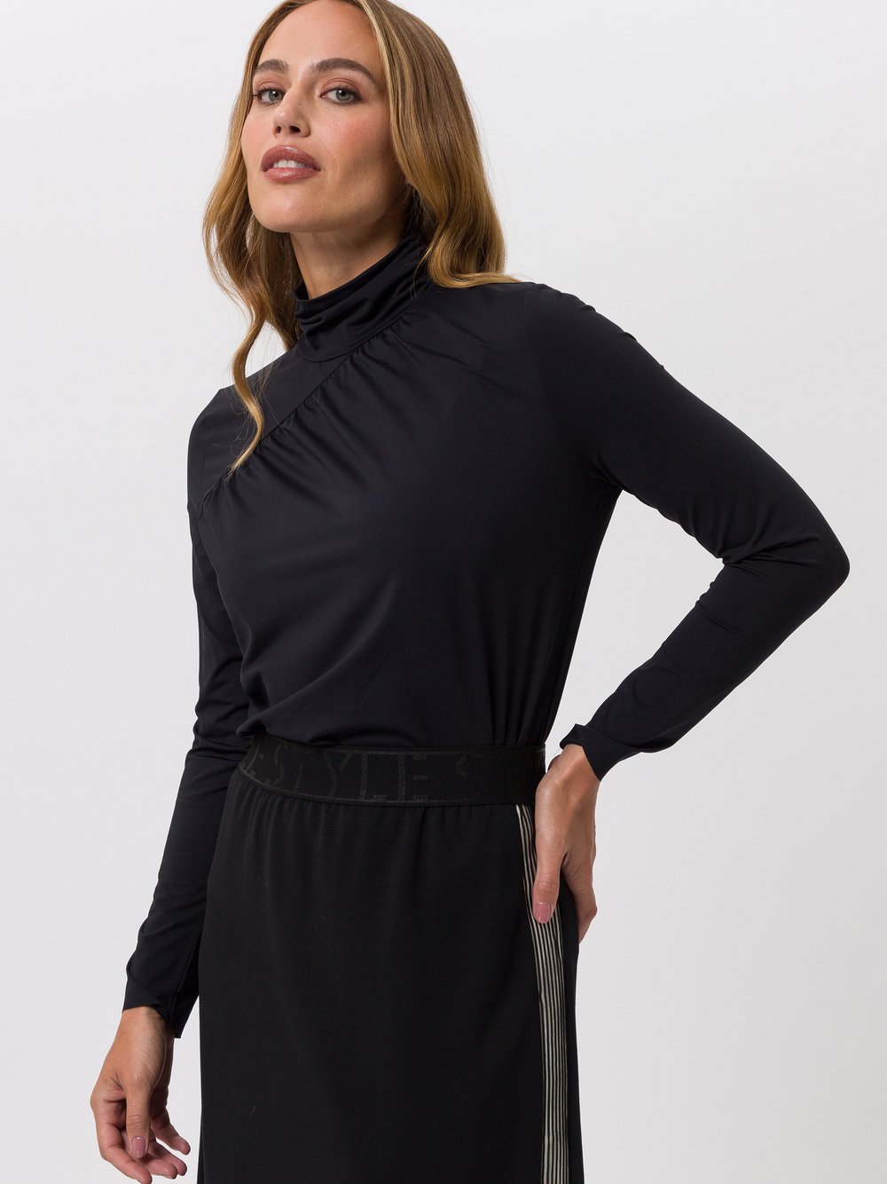 TUZZI Shirt Damen Polyamid schwarz, 38