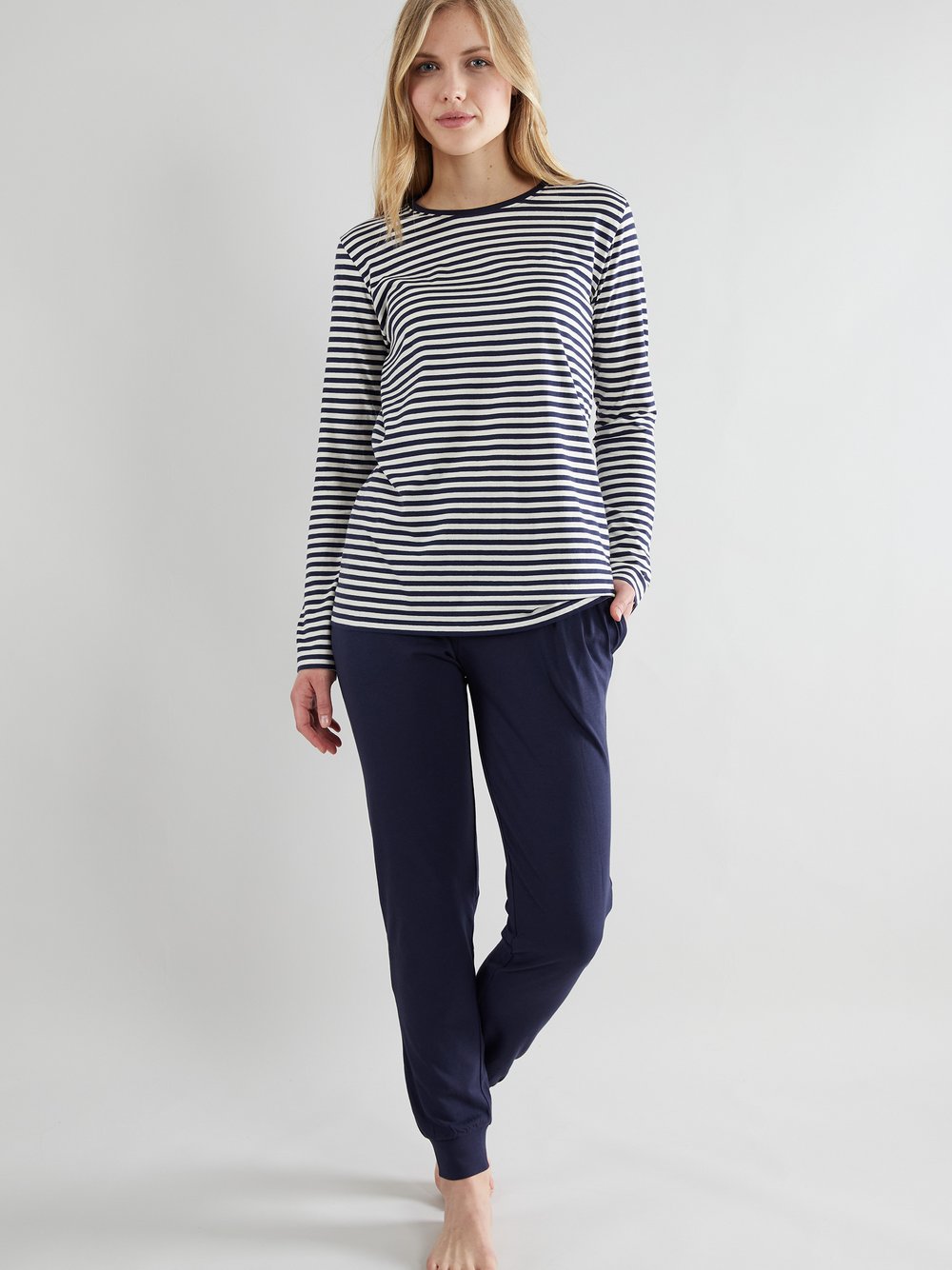 GÖTZBURG Pyjama Damen Jersey blau gestreift, 36