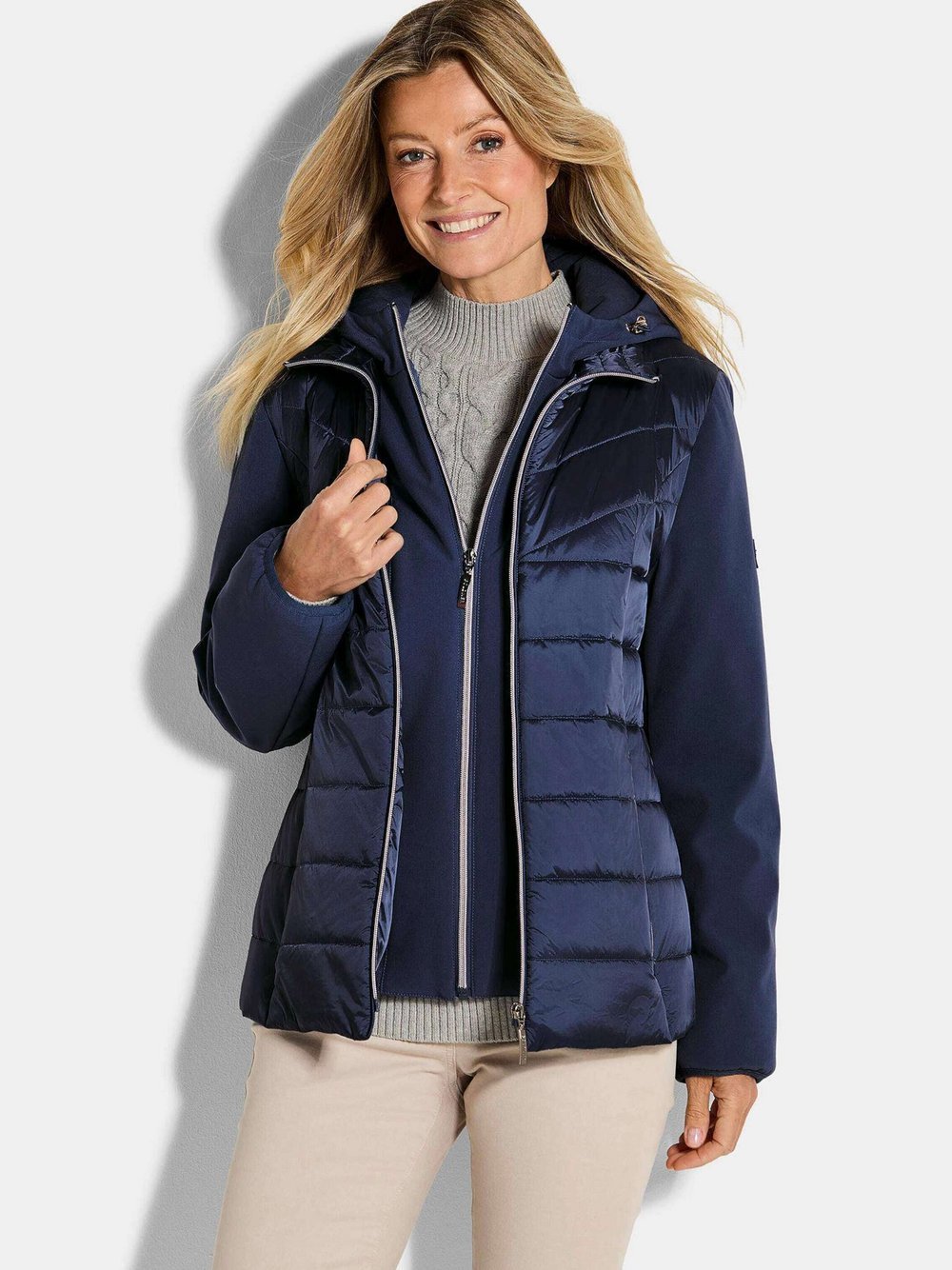 Thumbnail - Goldner Outdoorjacke Damen schwarz, 38