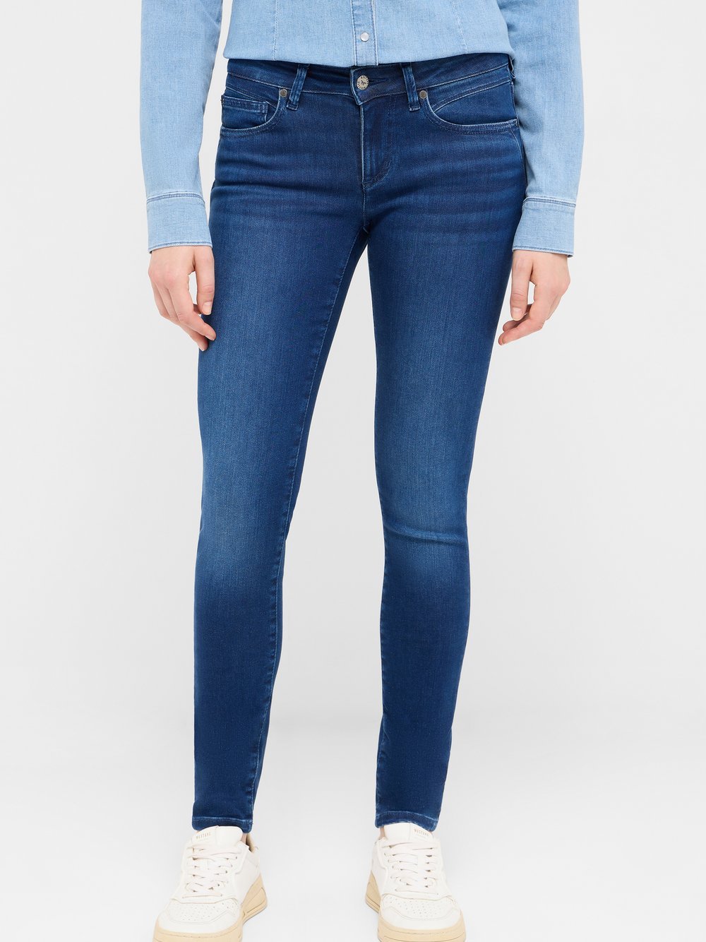 Mustang Jeans Damen Baumwolle blau, 31-32