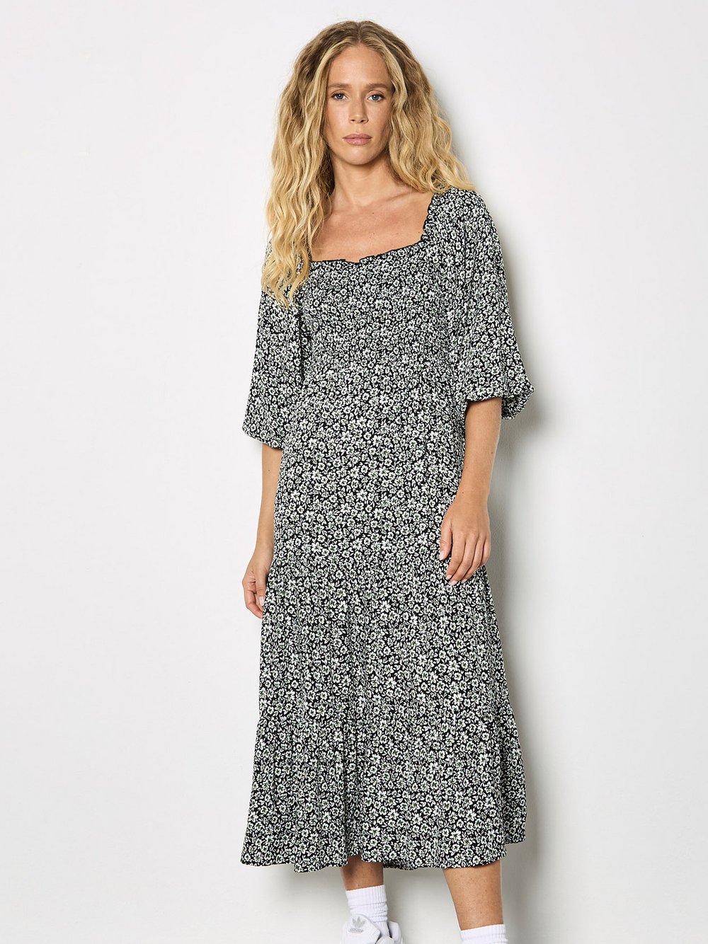 Thumbnail - Apricot Midikleid Damen Viskose schwarz gemustert, 38