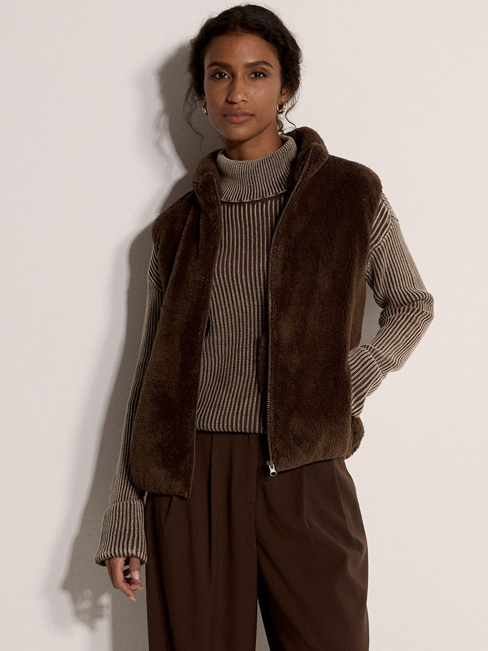 Thumbnail - Apricot Weste Damen braun, 38