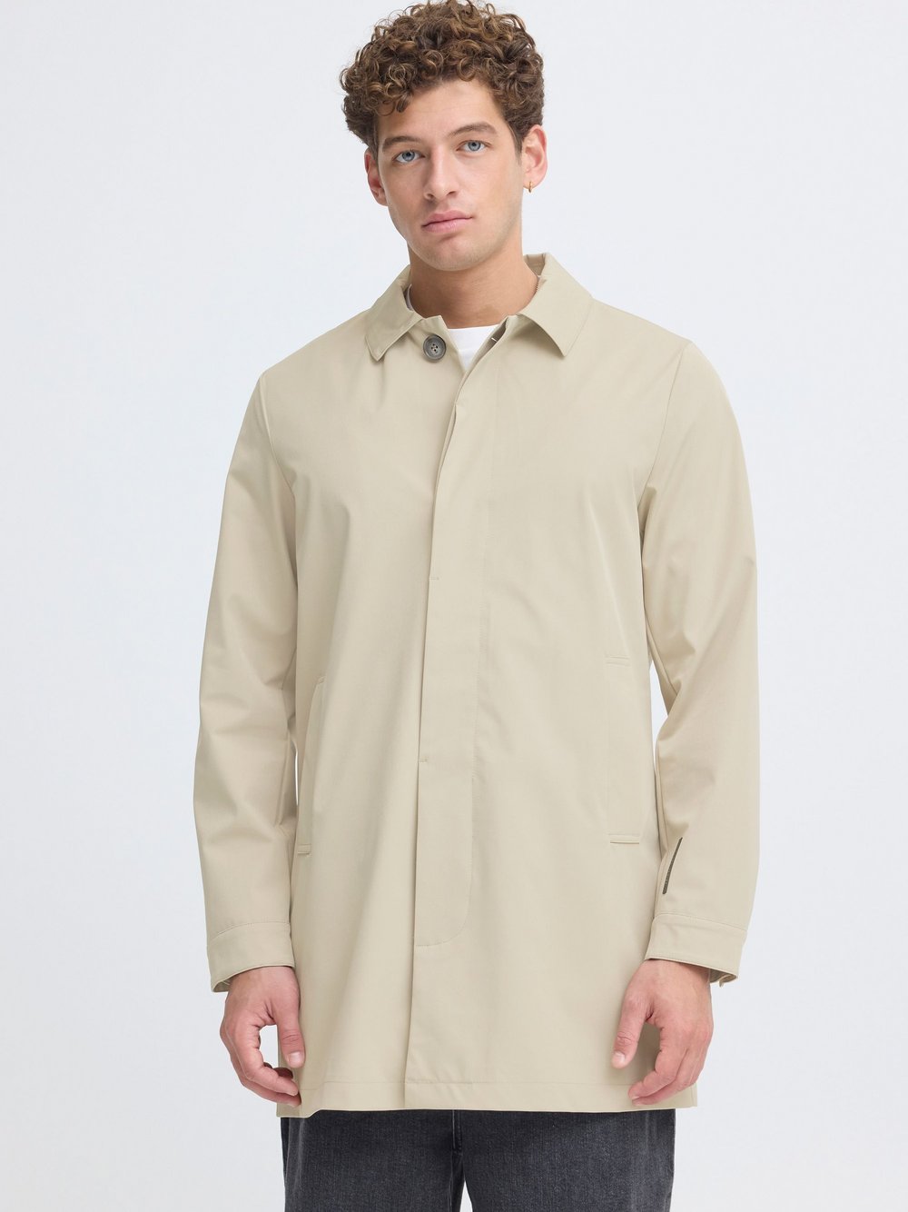 CASUAL FRIDAY Trenchcoat Herren beige, M