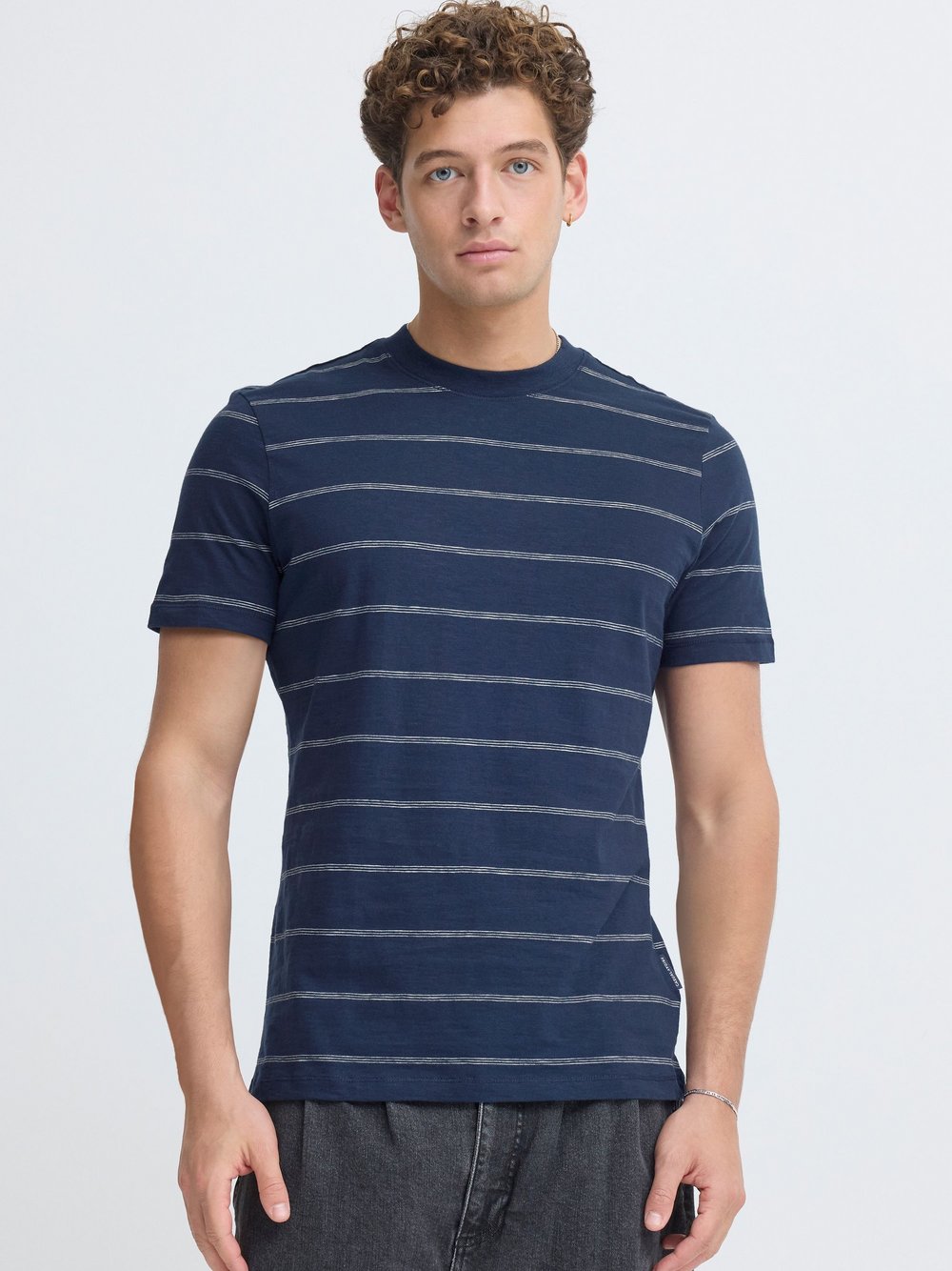 CASUAL FRIDAY Rundhalsshirt Herren Baumwolle blau gestreift, XL