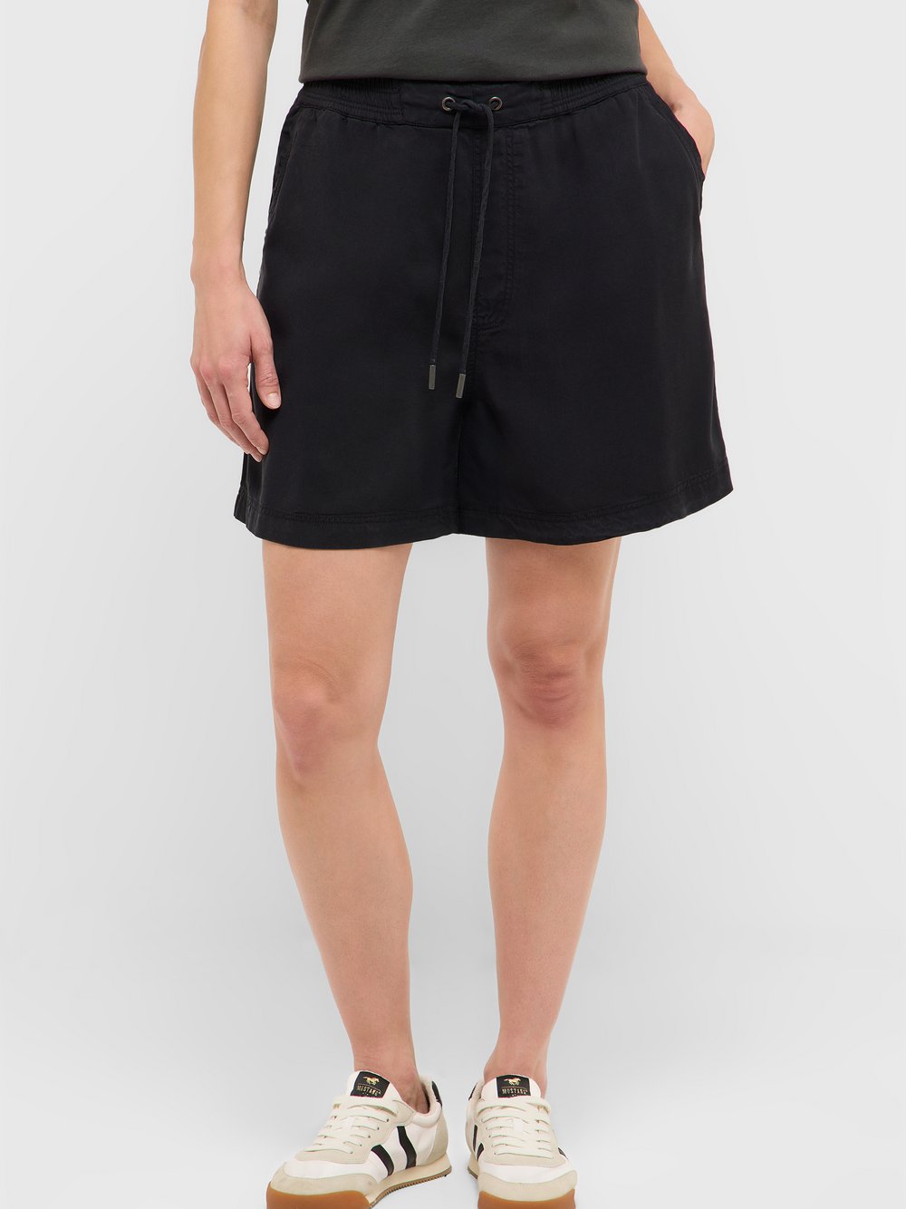 Mustang Short Damen Baumwolle schwarz, M