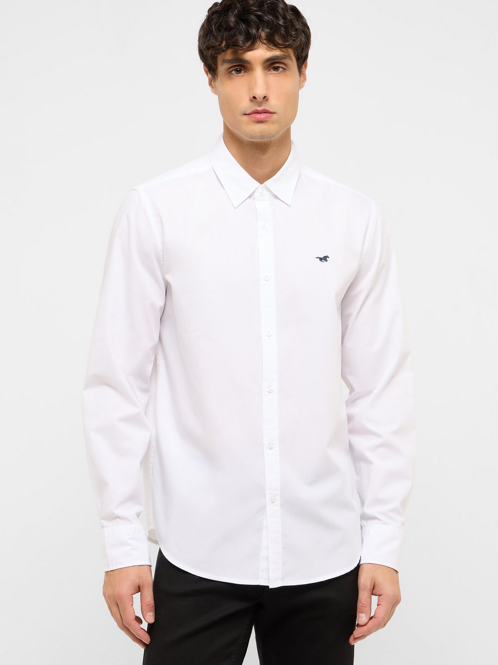 Mustang Hemd Herren Slim Fit Baumwolle weiß, S