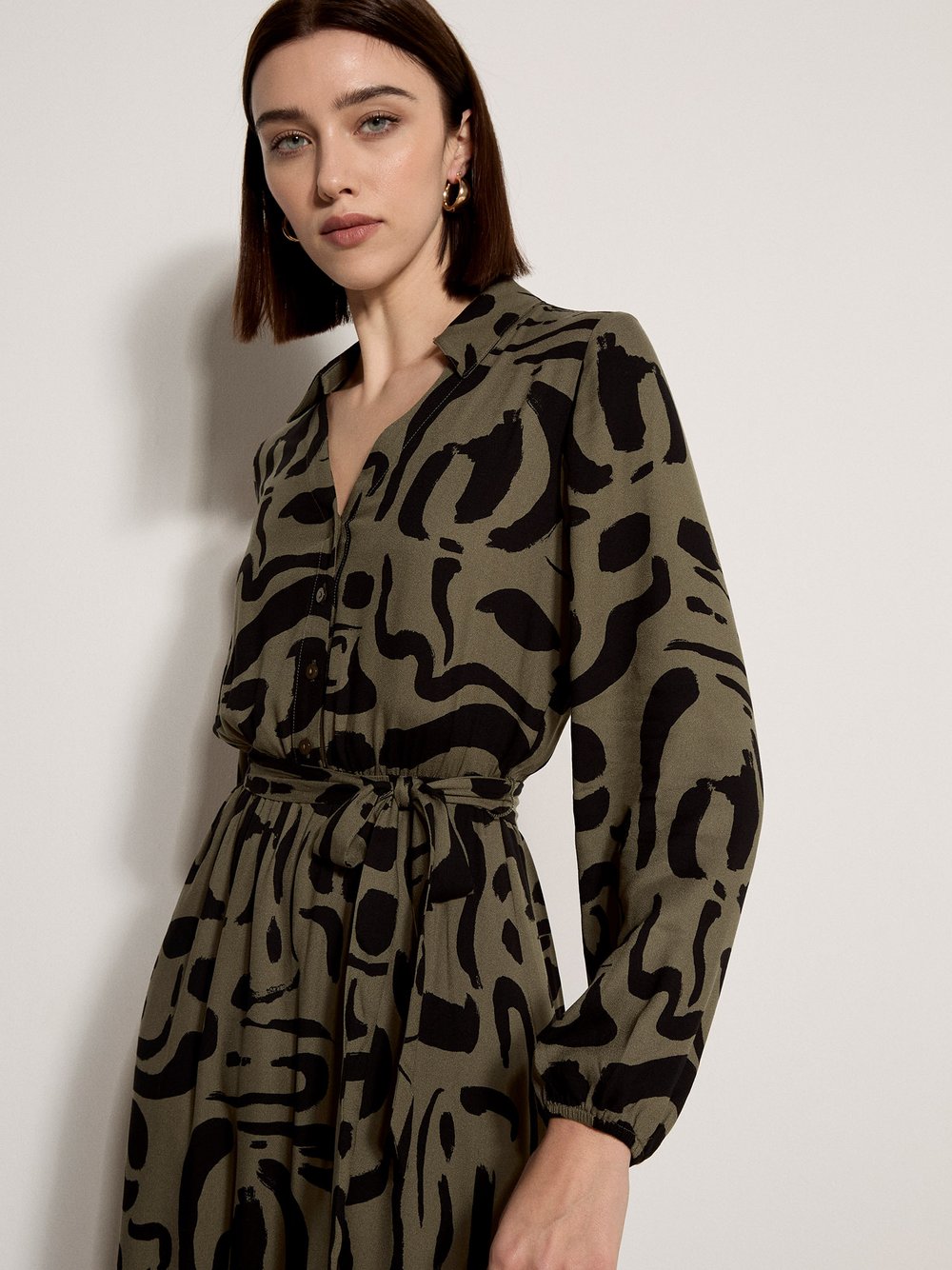 Thumbnail - Apricot Midikleid Damen Viskose grün bedruckt, 34