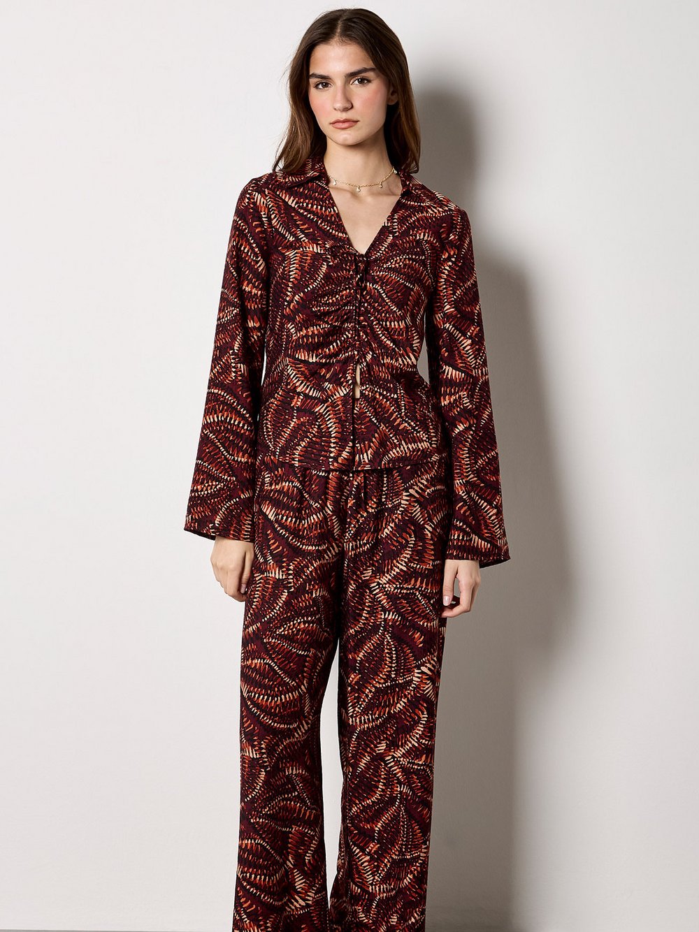 Thumbnail - Apricot Hose Damen Viskose rot bedruckt, 38