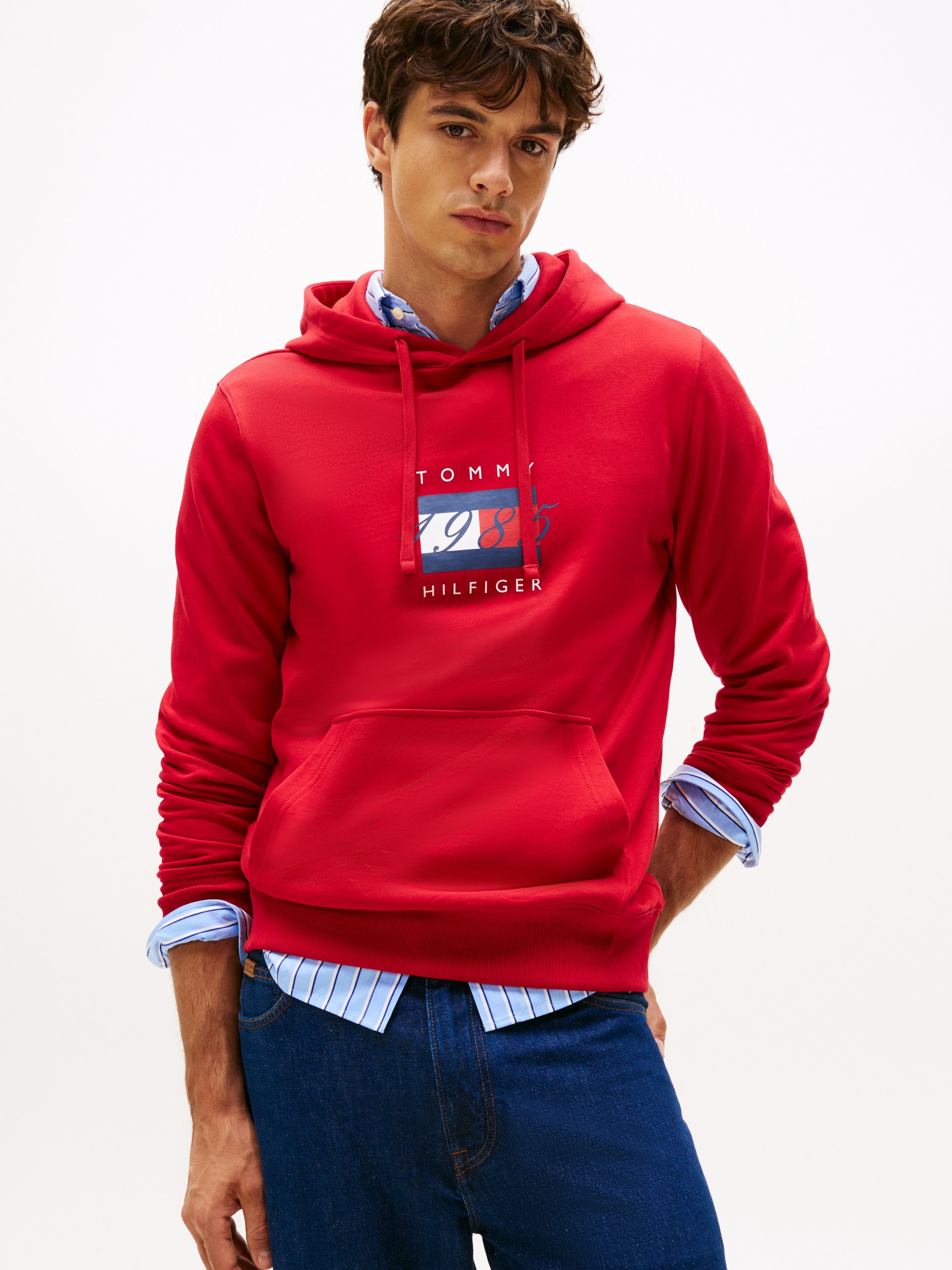 Tommy Hilfiger sweter z kapturem Mężczyźni Materiał dresowy czerwony