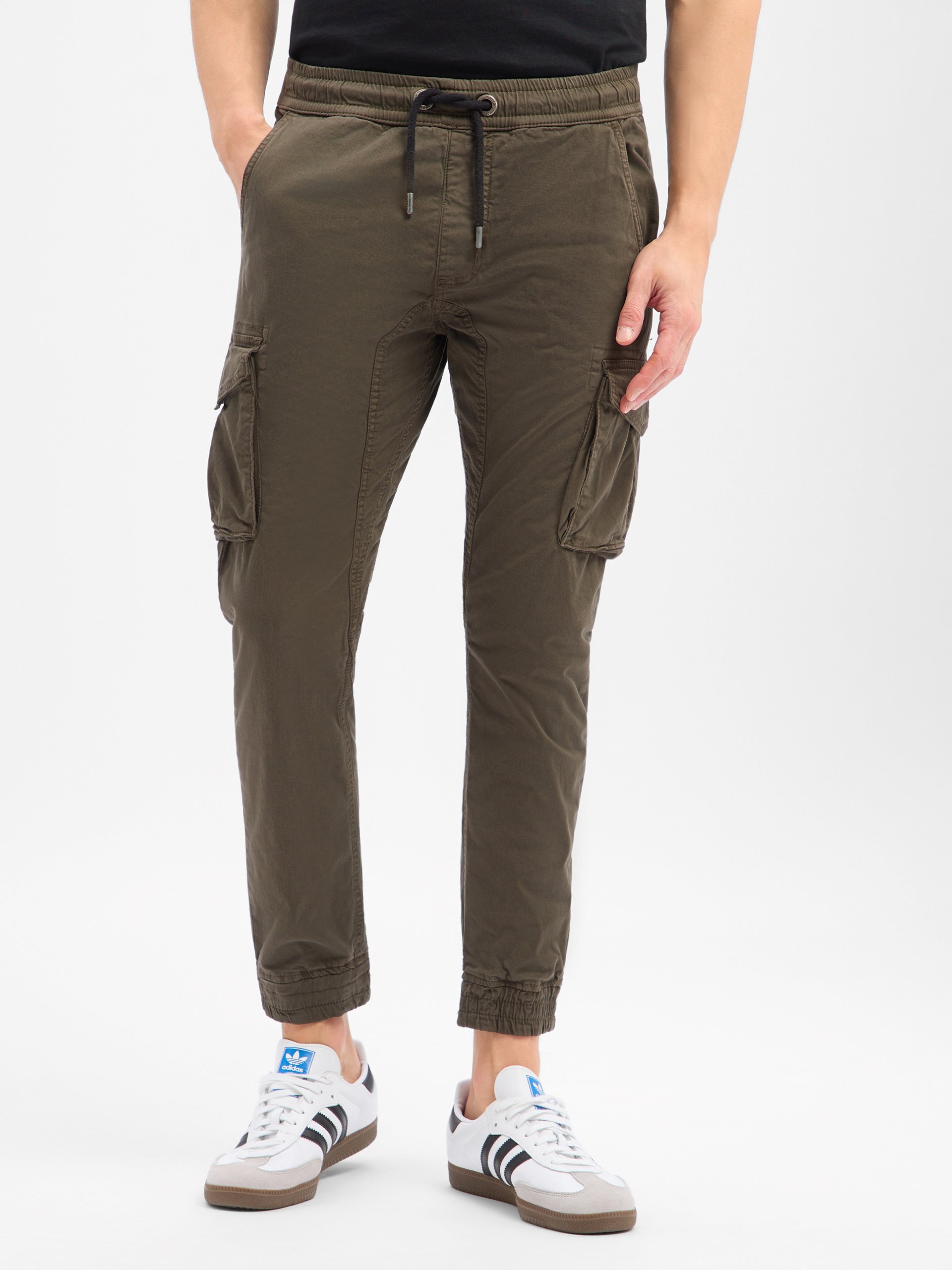Alpha Industries Spodnie Mężczyźni Bawełna zielony
