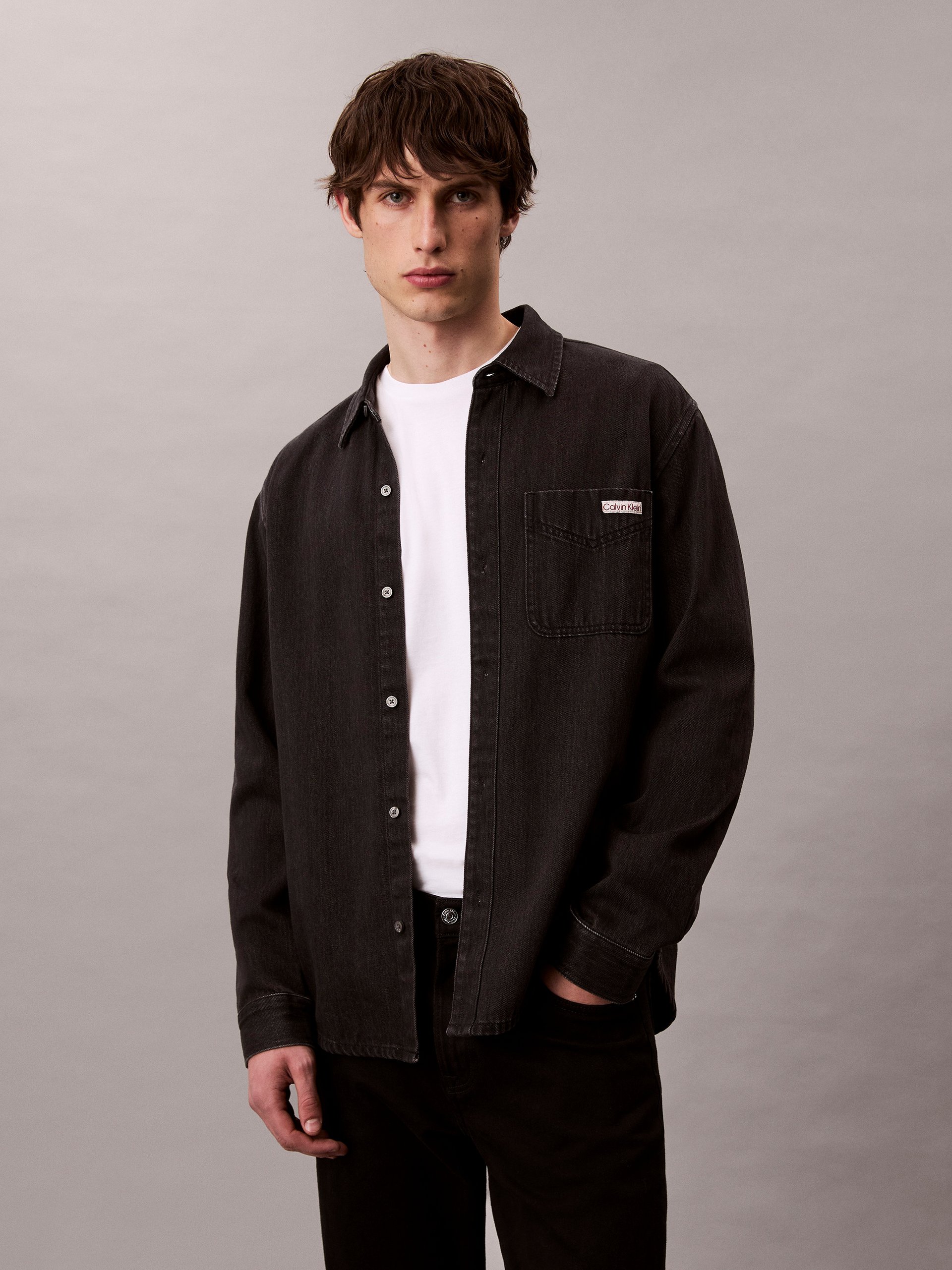 Calvin Klein Jeans koszula dżinsowa Mężczyźni Regular Fit Bawełna czarny