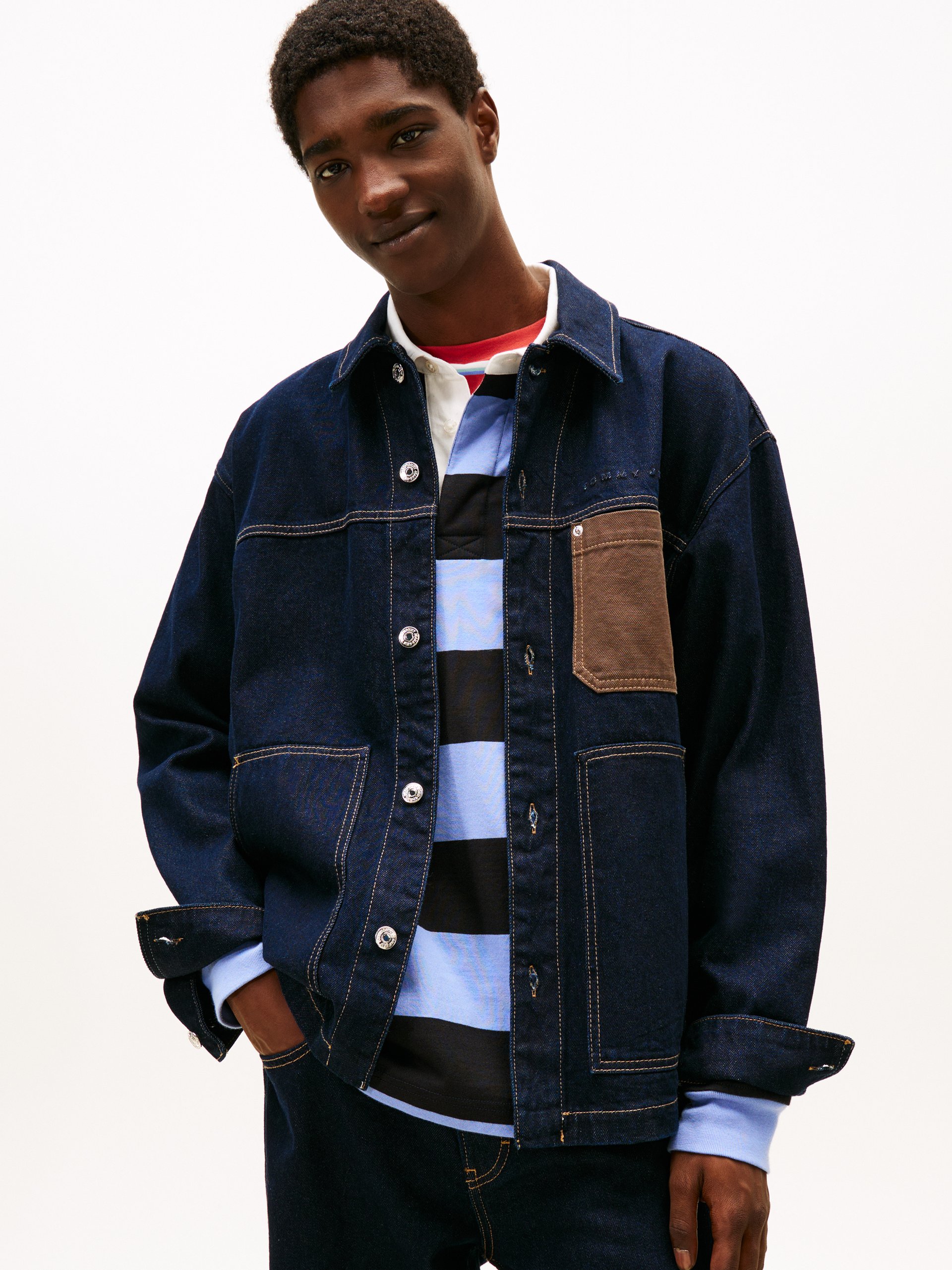 Tommy Jeans kurtka dżinsowa Mężczyźni Bawełna niebieski