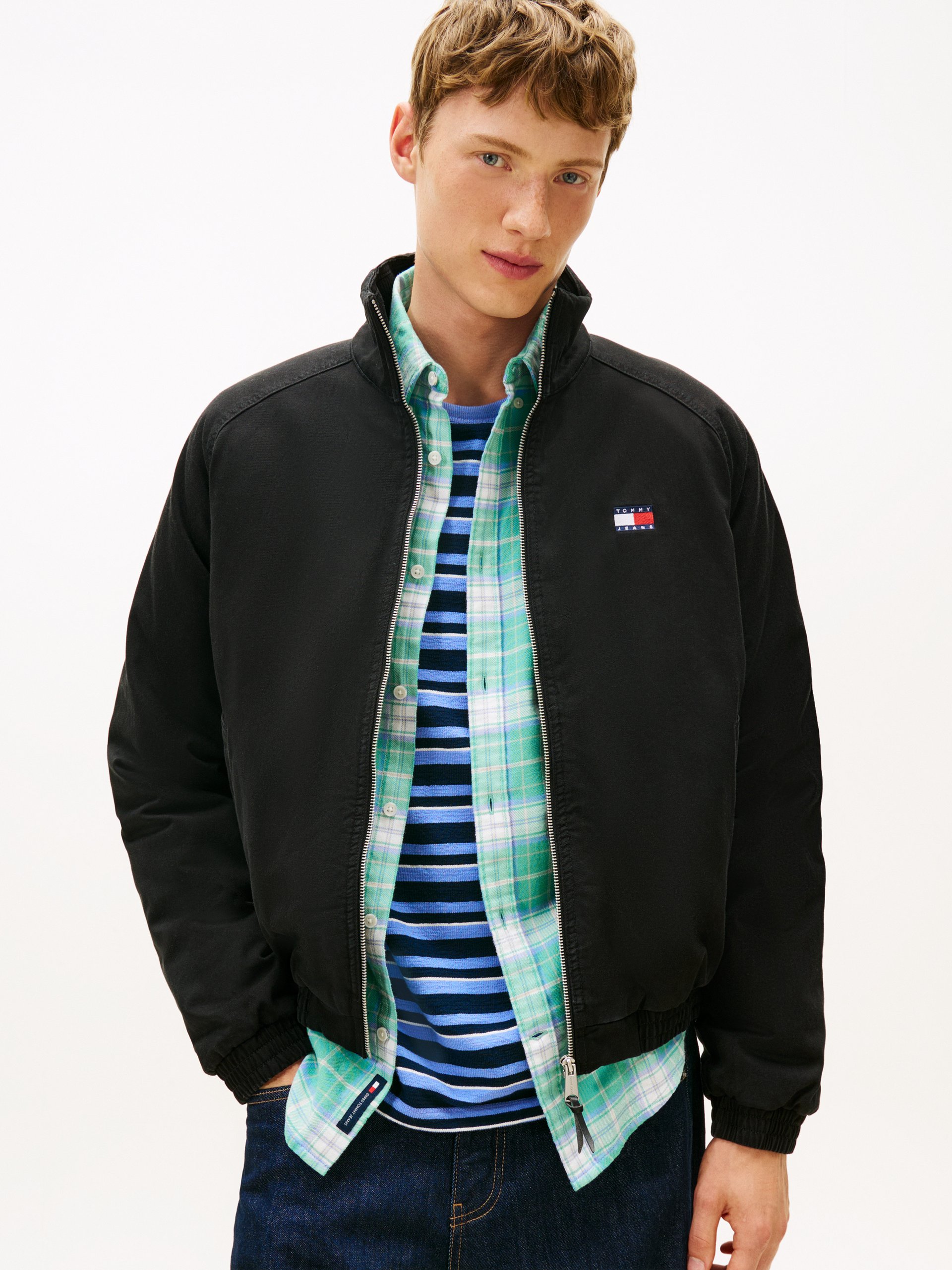 Tommy Jeans kurtka bomber Mężczyźni Bawełna czarny