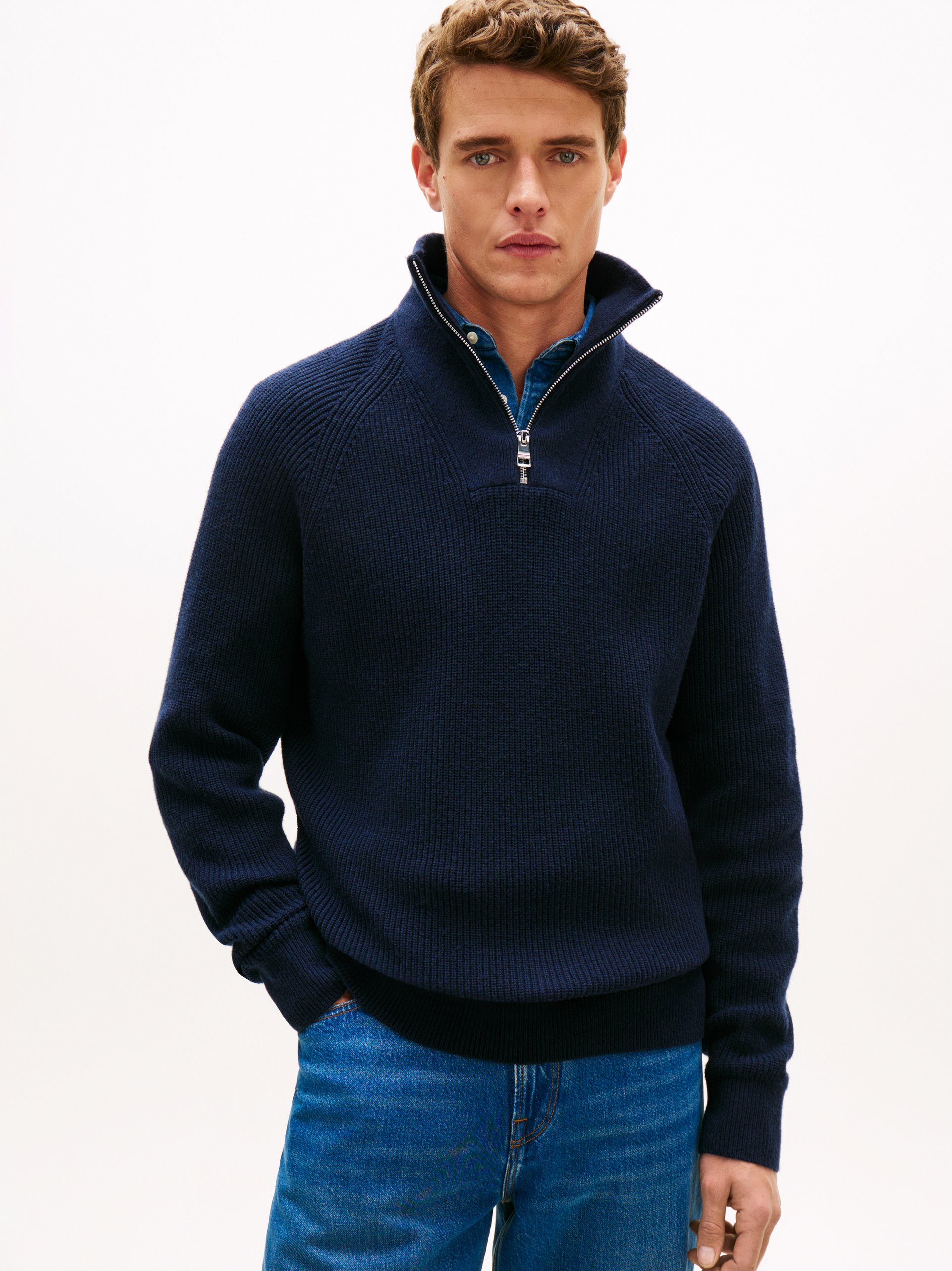 Tommy Hilfiger sweter z dzianiny z wełną Mężczyźni Wełna niebieski