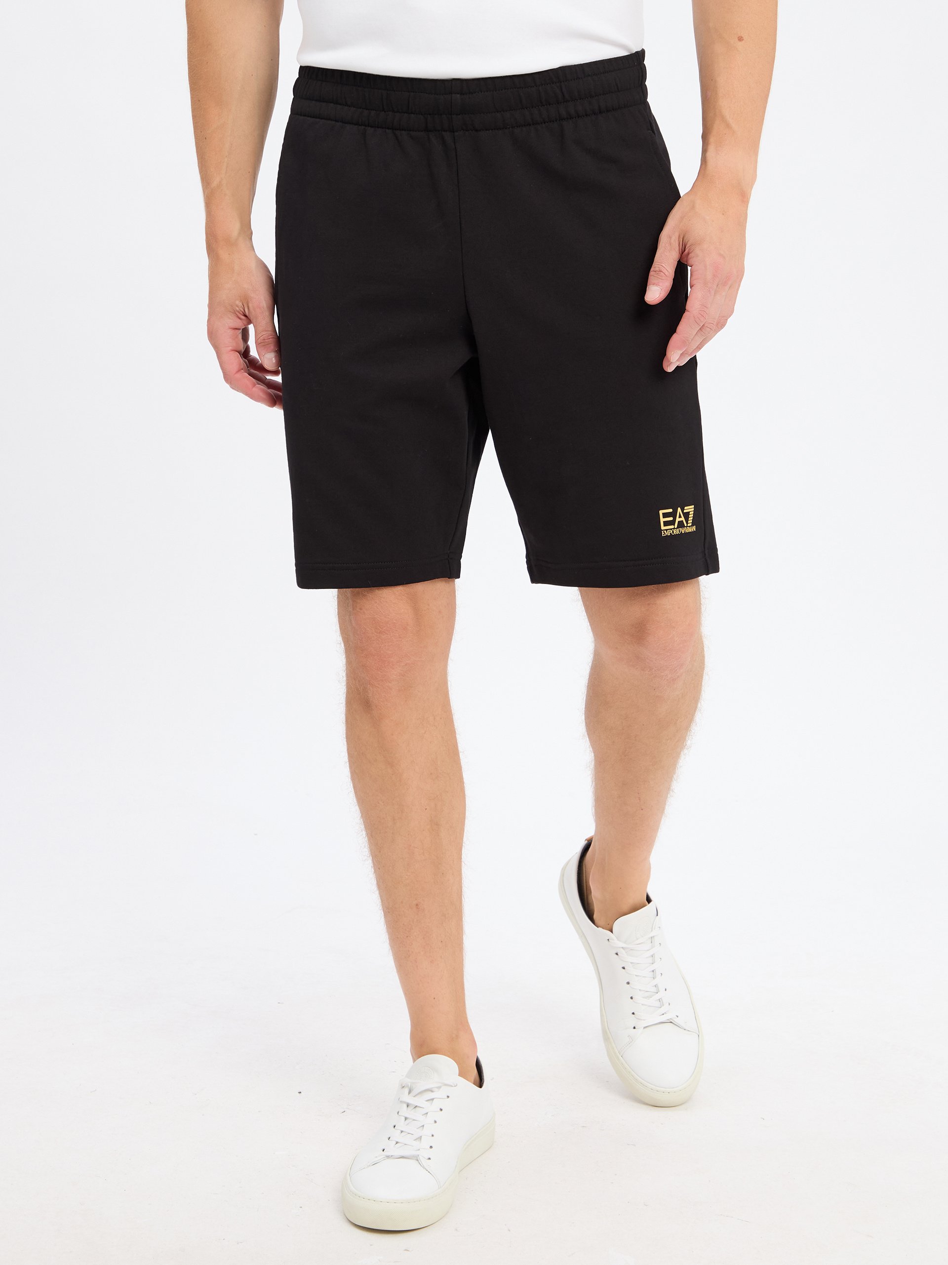 EA7 Emporio Armani szorty dresowe Mężczyźni Bawełna czarny
