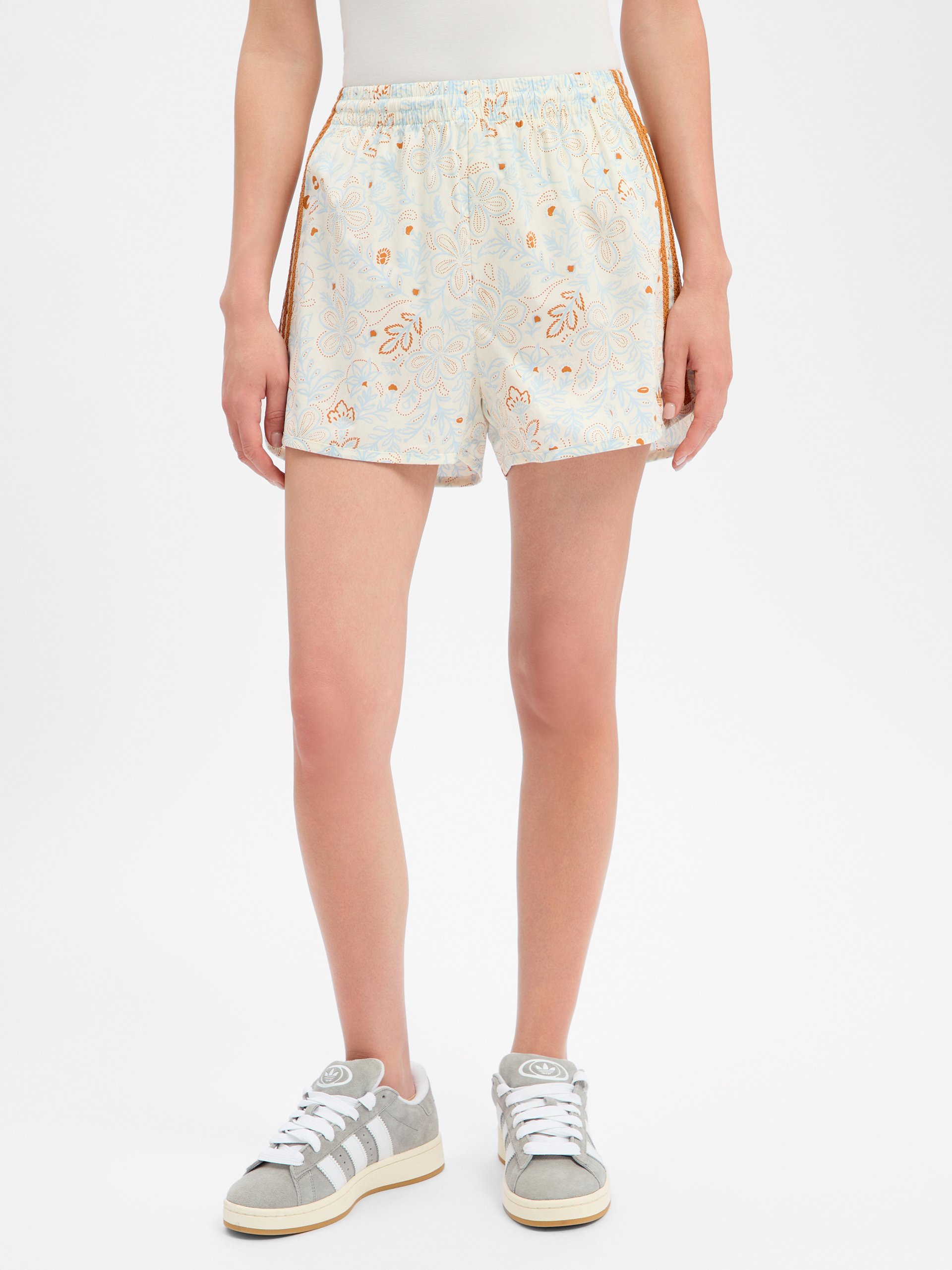 adidas Originals Szorty Kobiety Bawełna (100%) biały|brązowy